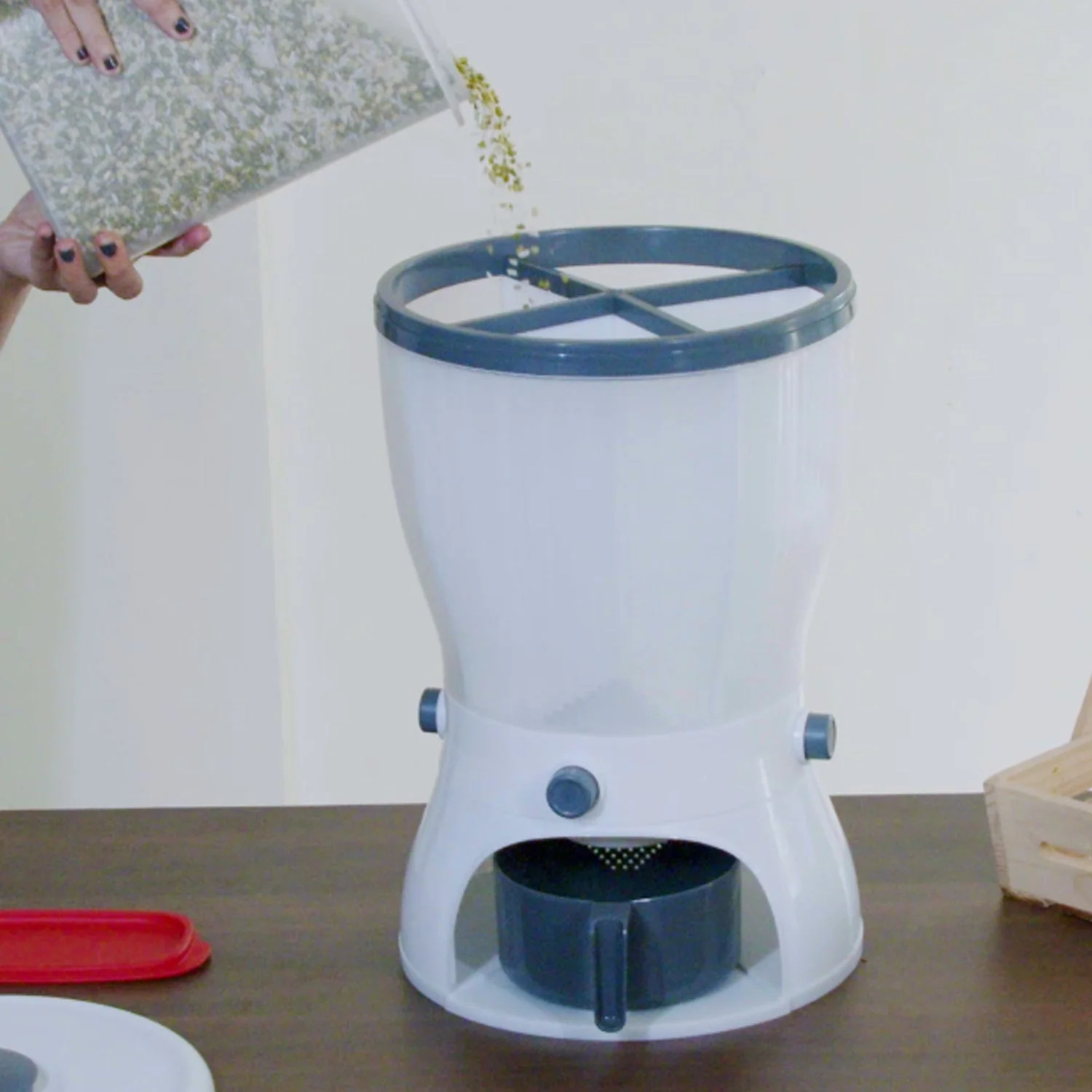 Rice Dispenser – 10L 4-in-1 Grain Storage | Tidy Table - Image 4