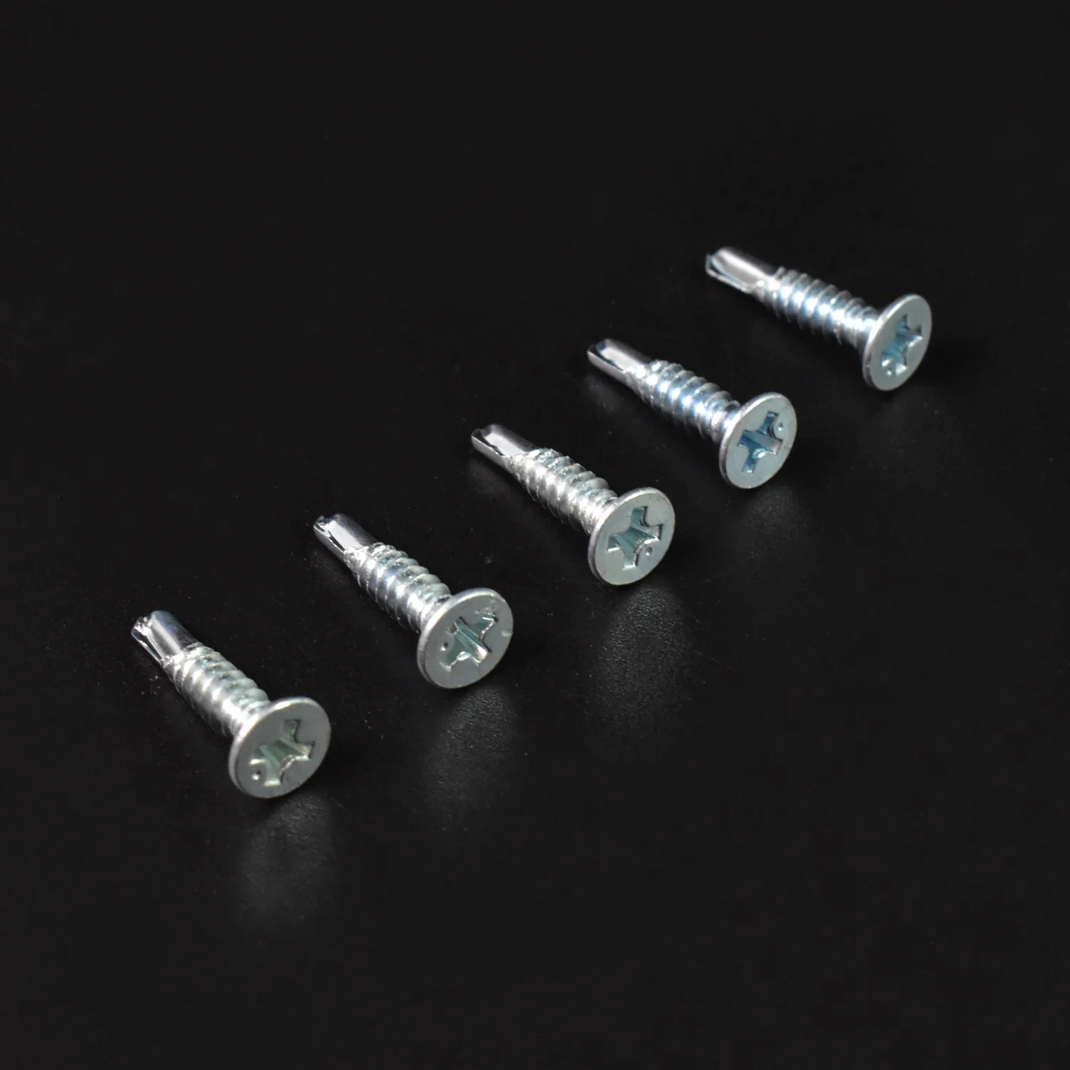 Self Adhesive Hooks – Drill-Free Heavy Duty 4 Pcs Set | GlimmerHome - Image 4