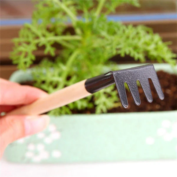 Kids Garden Tools Set – 3 Pcs Trowel, Shovel, Rake | Play & Move - Image 7