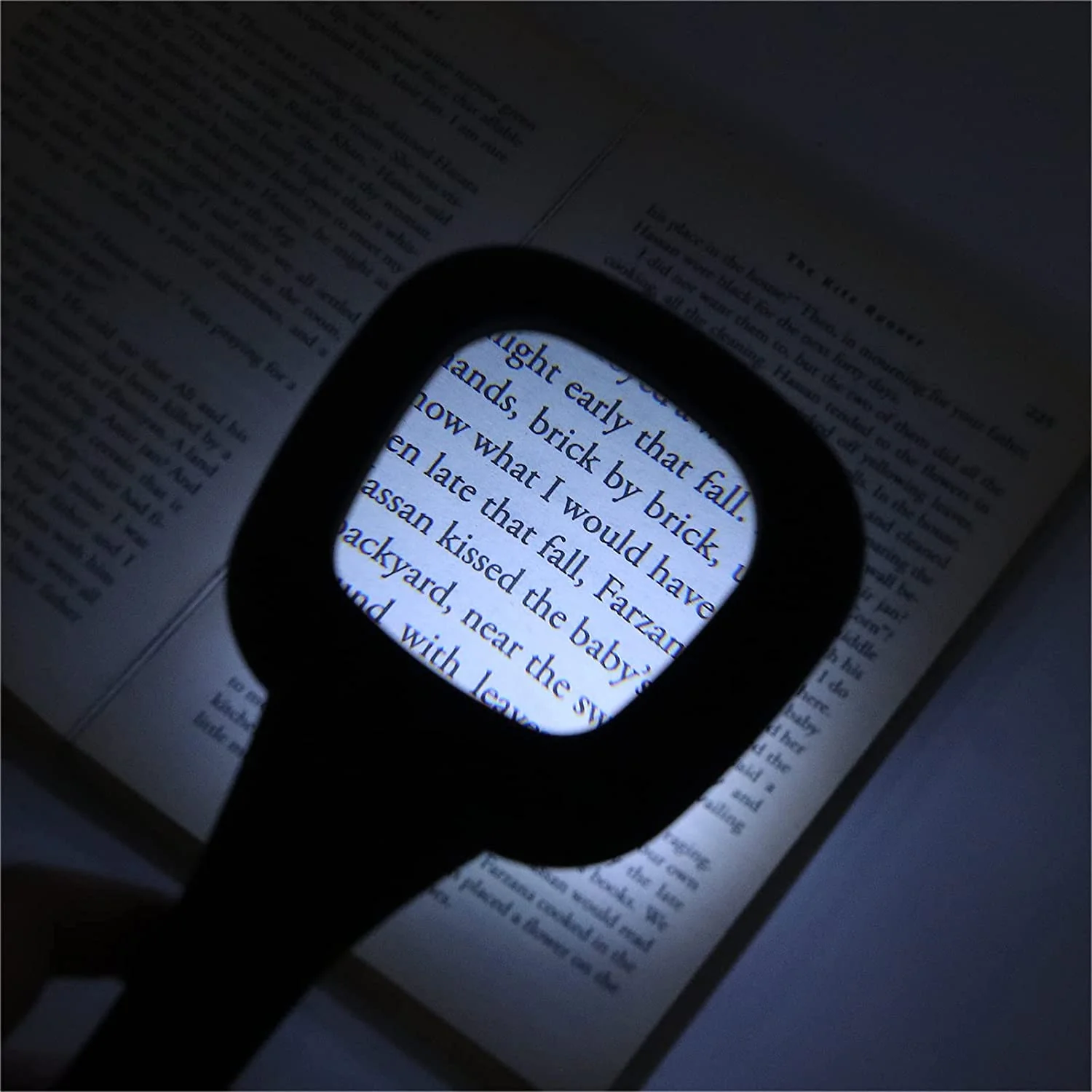 LED Magnifying Glass – 6-LED Lighted for Reading | worko - Image 3