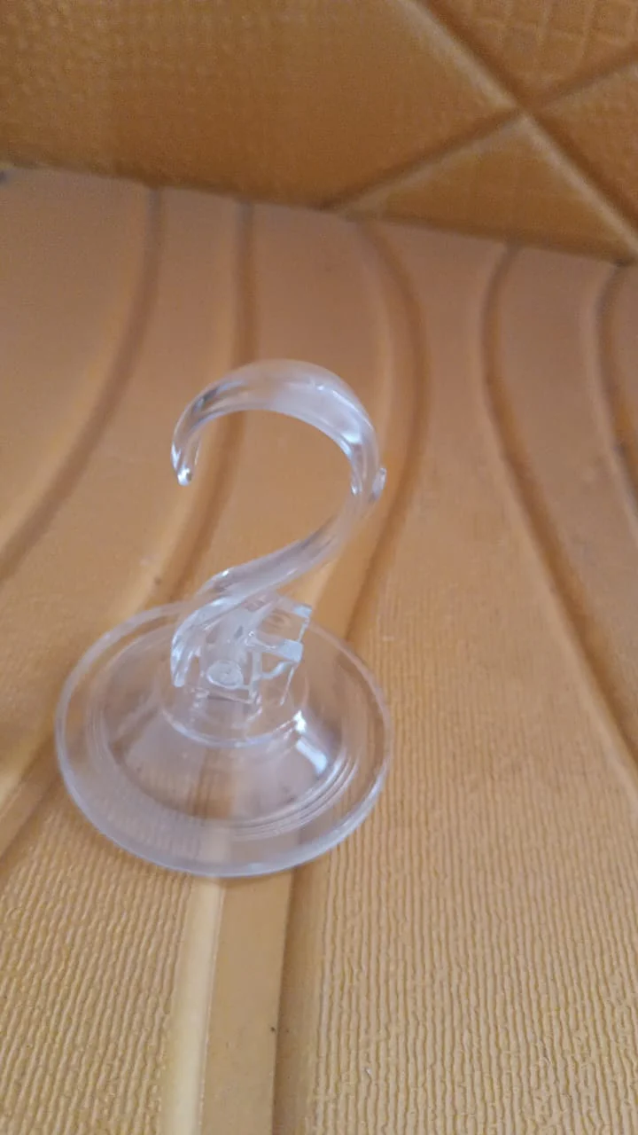 Plastic Suction Cup Hook – Heavy Duty Clear Hold (1 Pc) - Image 9