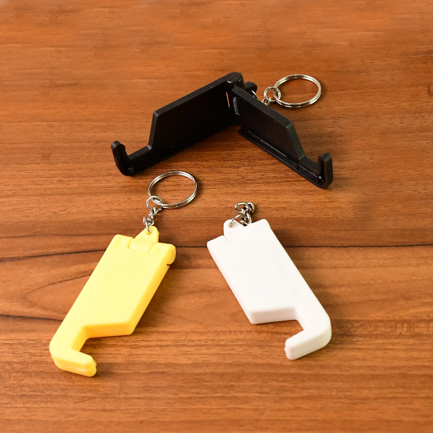 Plastic Keychain Mobile Stand – 2 in 1 Multicolor Phone Holder Set - Image 7