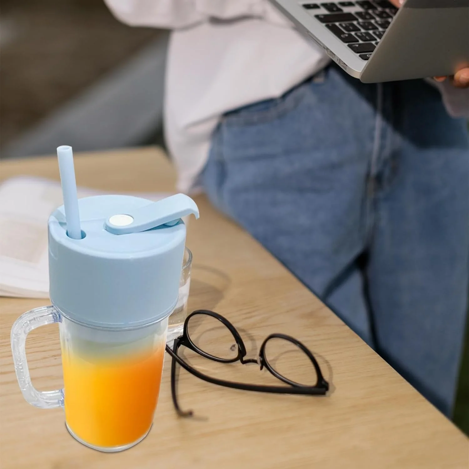 Portable Juicer – USB Rechargeable Blender 340ml | Tidy Table - Image 5