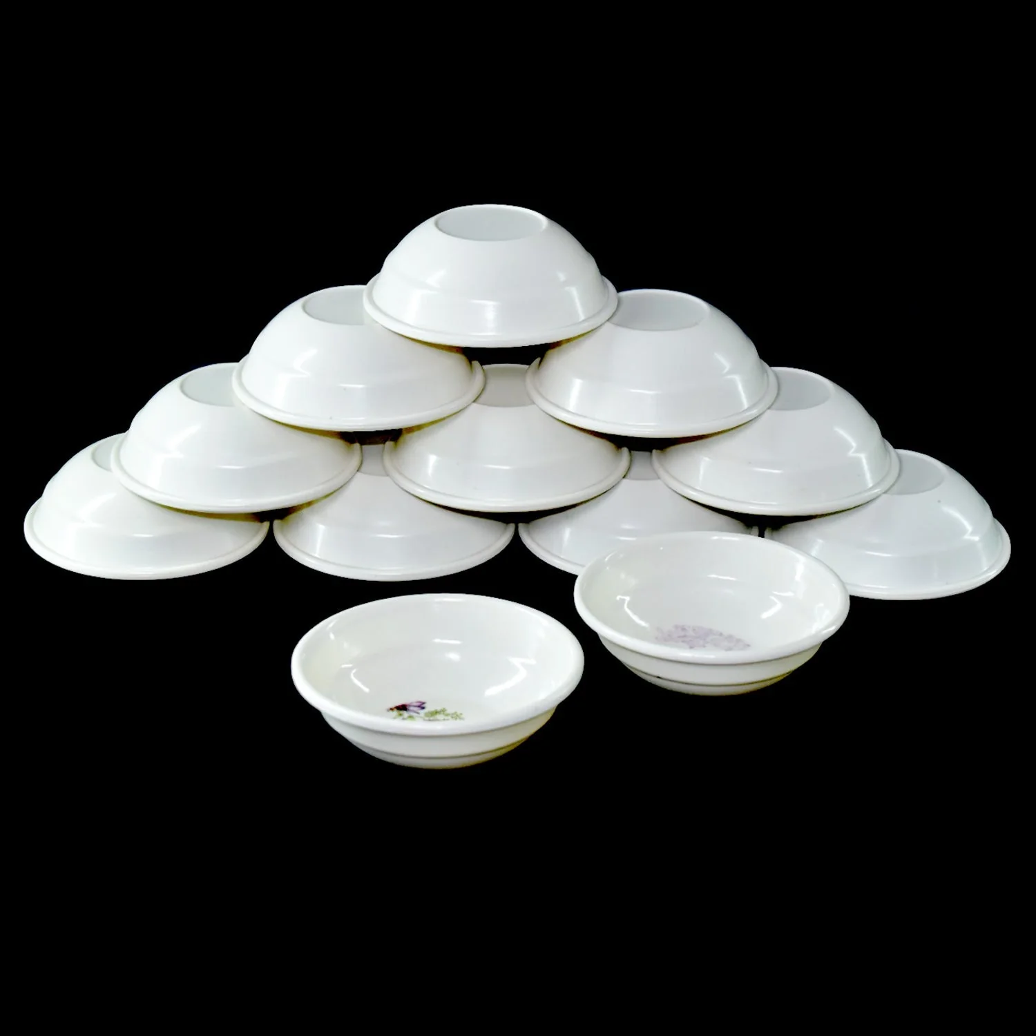 32-Piece Dinner Set – Premium Plastic, Microwave Safe | NG - Image 9