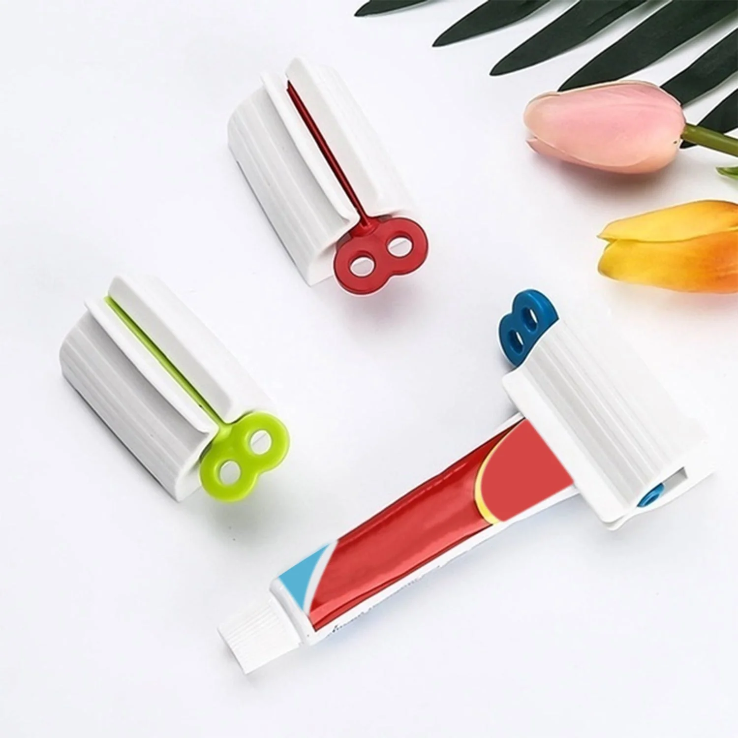 Toothpaste Squeezer – Efficient Tube Roller with Stand | BrushedUp - Image 8
