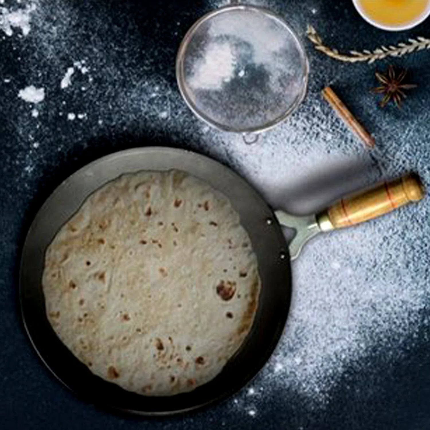 Wooden Handle Roti Tawa – Nonstick Iron Pan | Storenzo - Image 3
