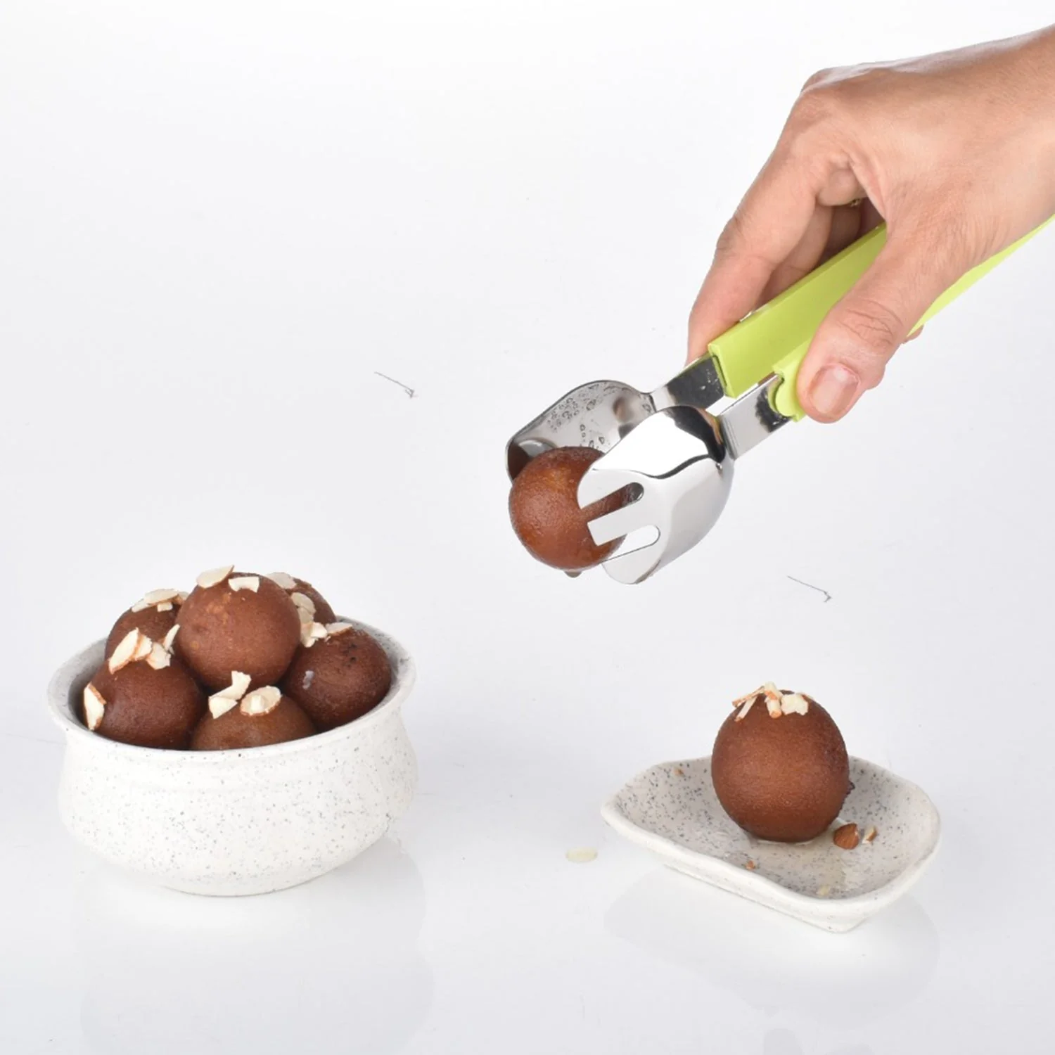Salad Tongs – Durable Kitchen Grabber for Serving Food | Storenzo - Image 4