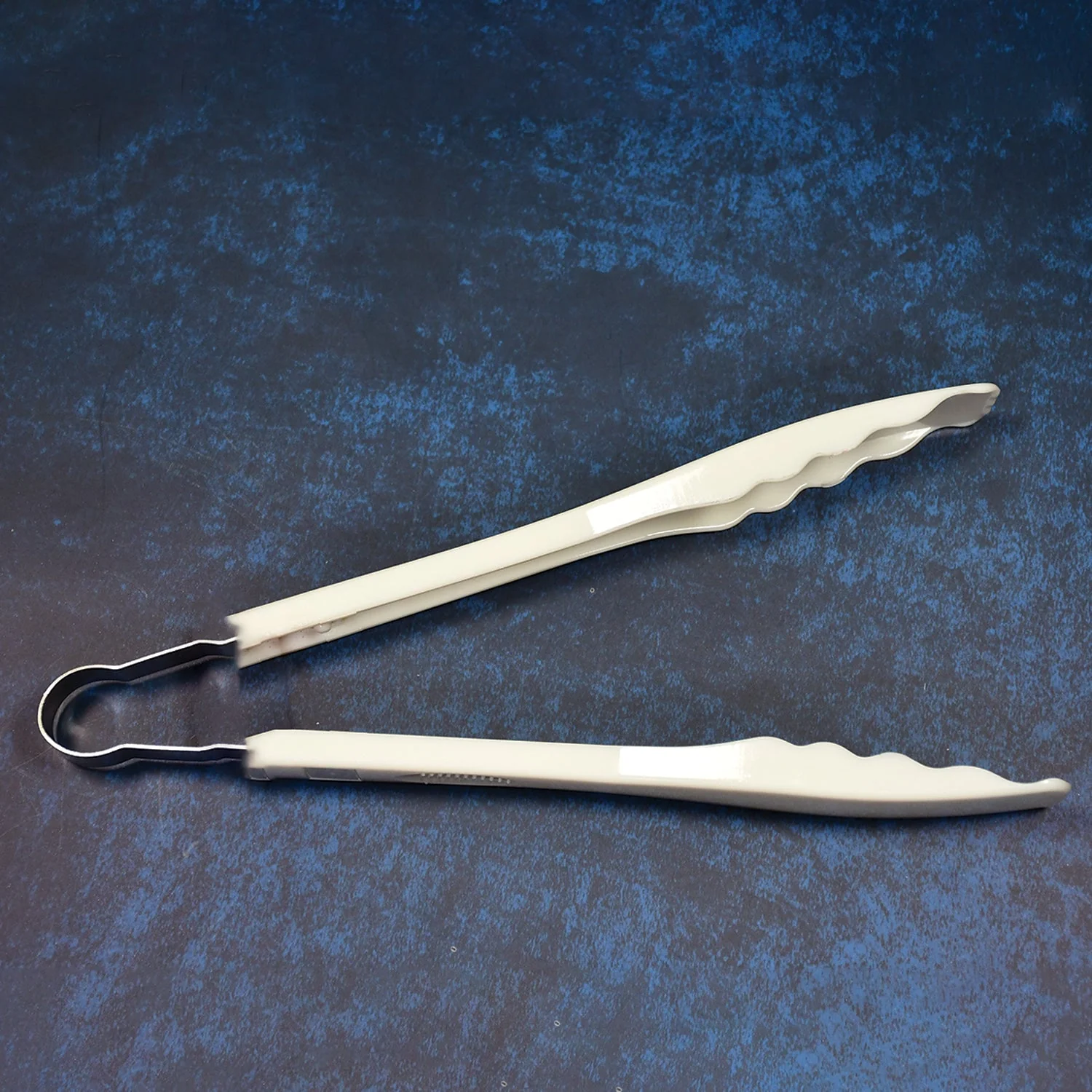 Kitchen Tongs – Easy Grip Plastic Handle Bread Clamps | CookAura - Image 6