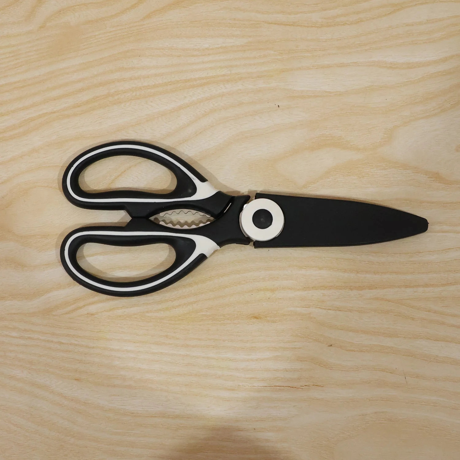 3 in 1 Kitchen Scissors – Sharp & Versatile for Home & Kitchen - Image 9
