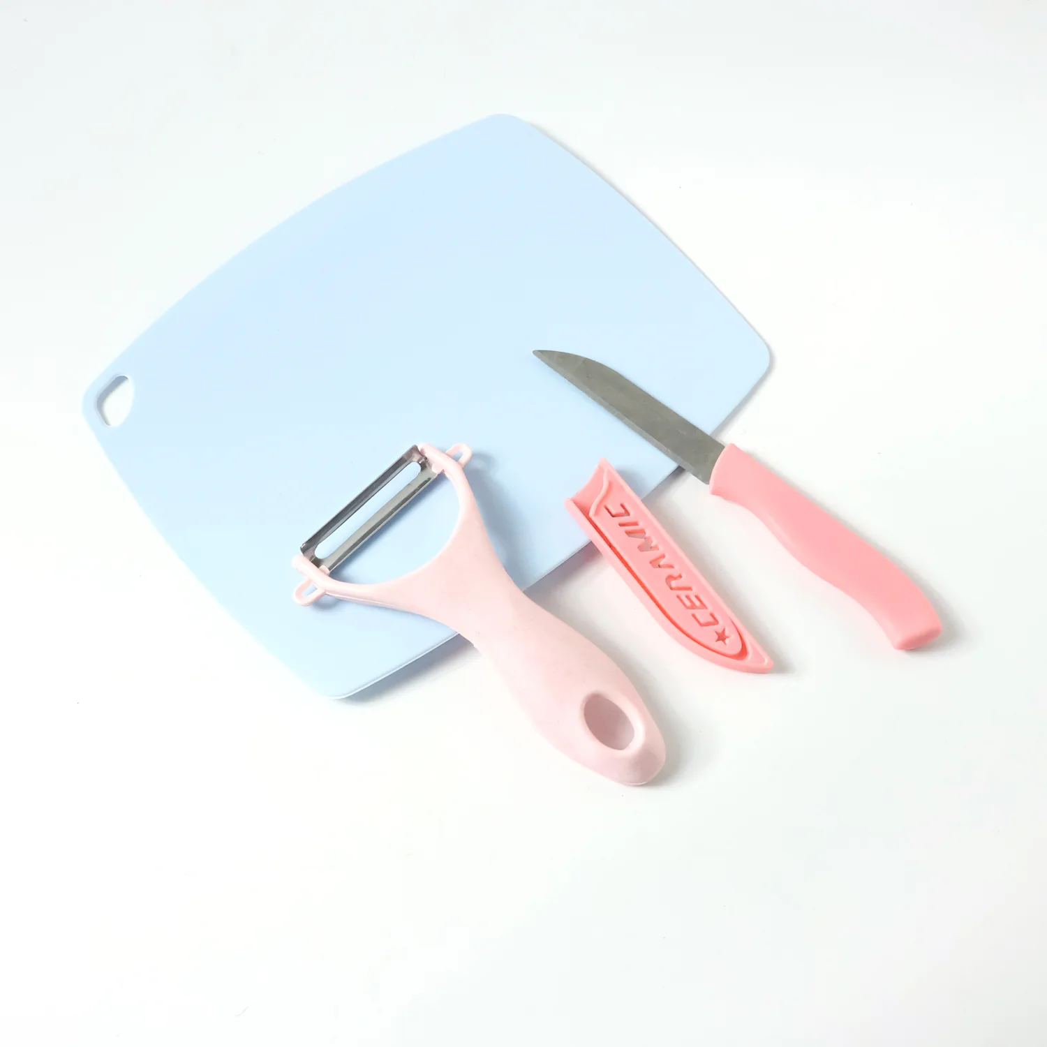 3-in-1 Fruit and Vegetable Cutting Board Set – Multipurpose Kitchen Tool - Image 5