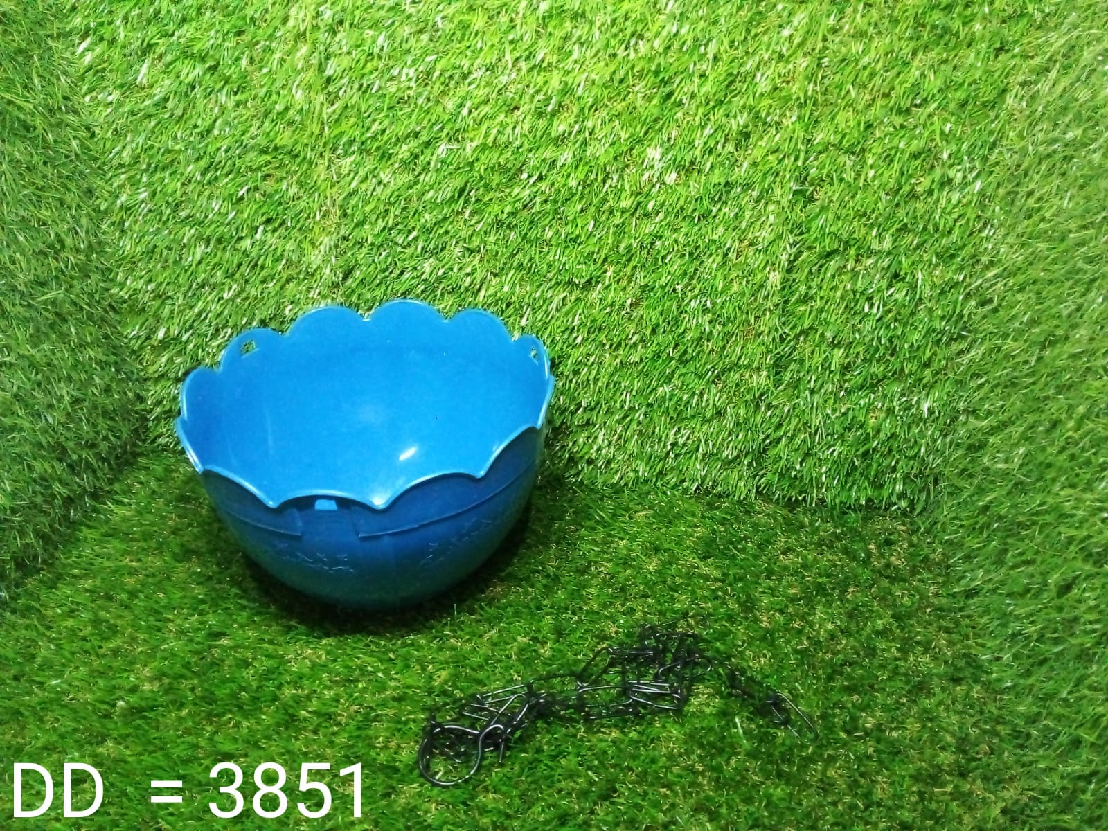 Hanging Flower Pot – Plastic with Chain for Balcony & Garden | Gambit - Image 3