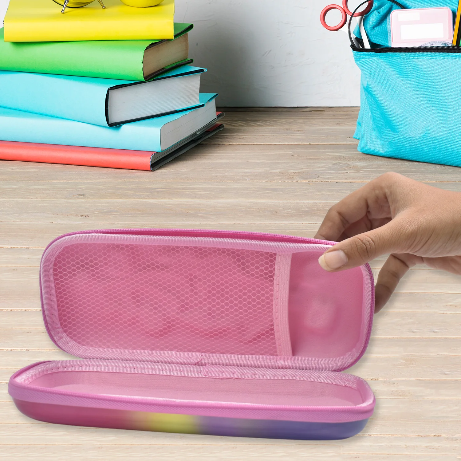Cute Cartoon Pencil Case – Durable Hard Shell with Zipper - Image 5