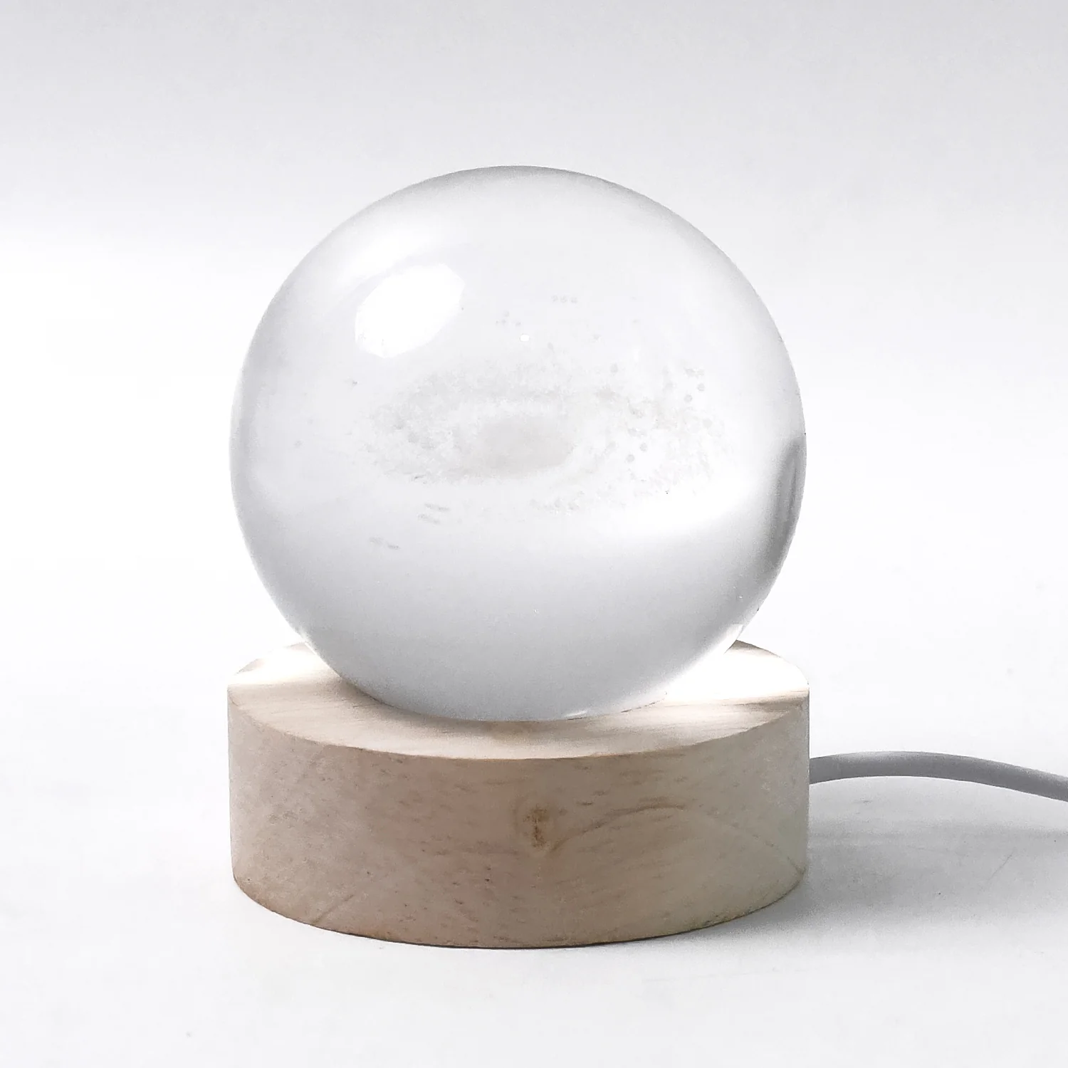 3D Crystal Ball Lamp – Magical Night Light & Elegant Decor - Image 5