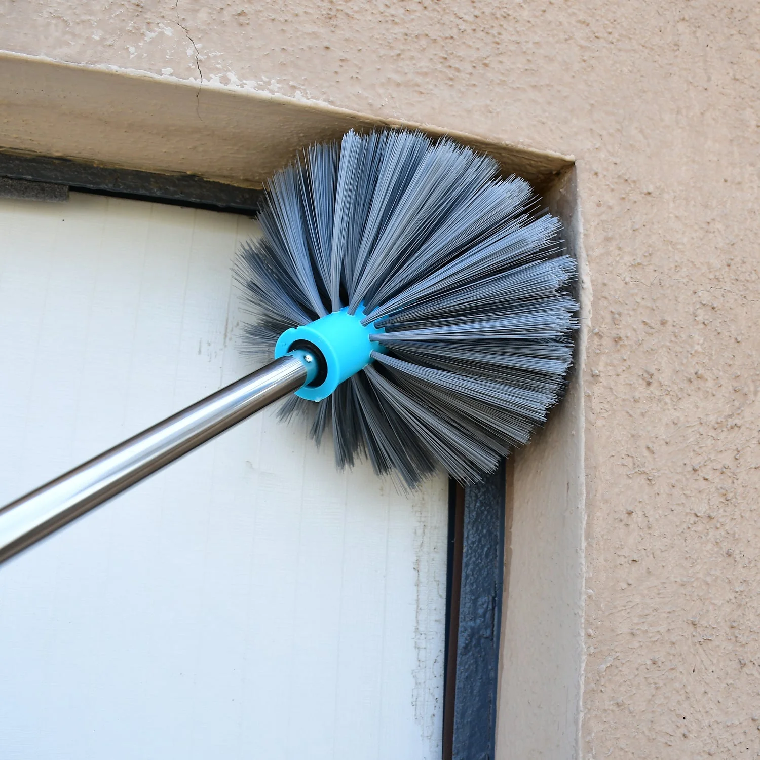 Cobweb Cleaning Brush – Extendable Steel Handle | Pro Clean - Image 4