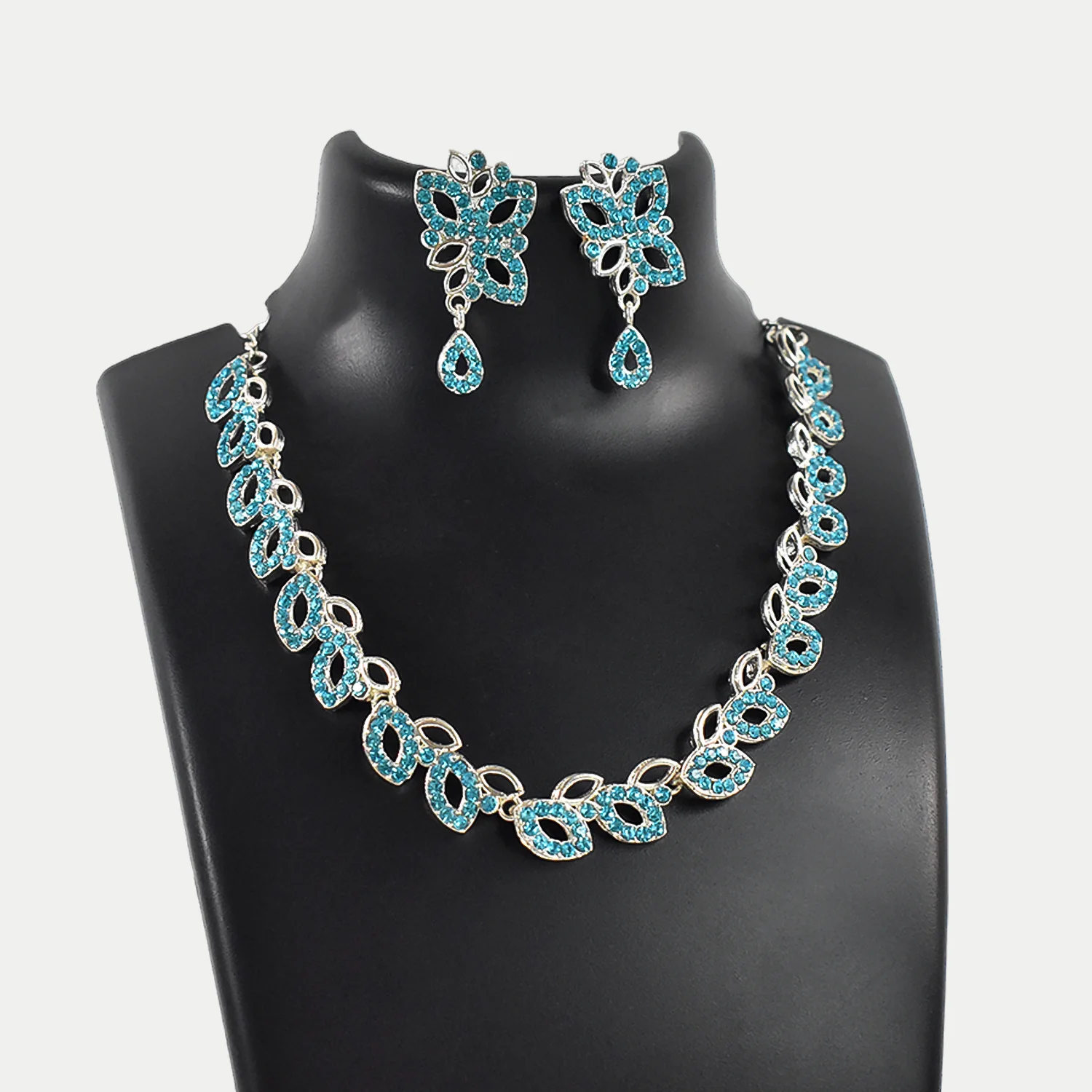 American Diamond Necklace Set – Floral Design with Earrings - Image 5