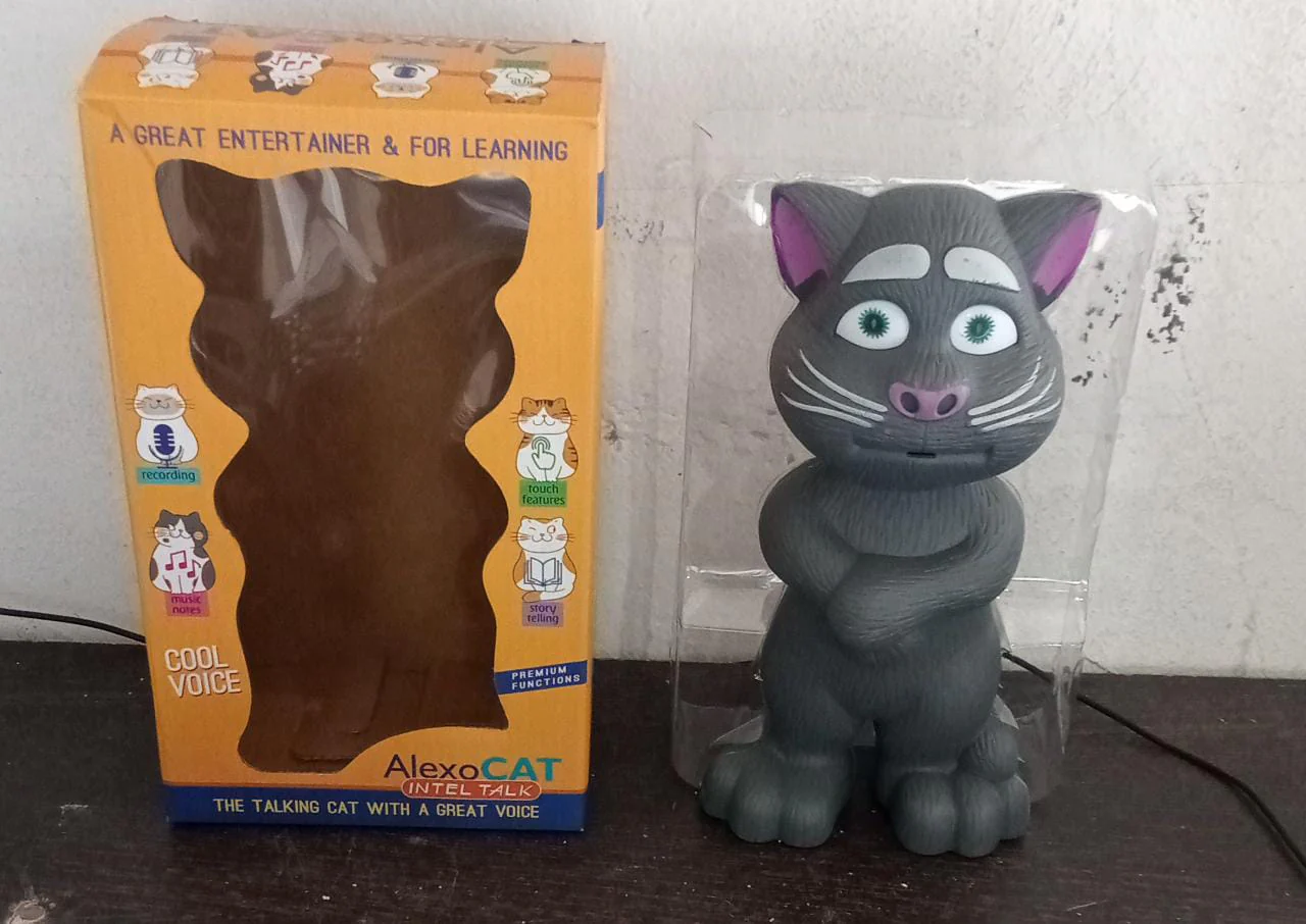 Talking Tom Toy – Interactive Mimicry Cat for Kids & Decor | Puzzlica - Image 7