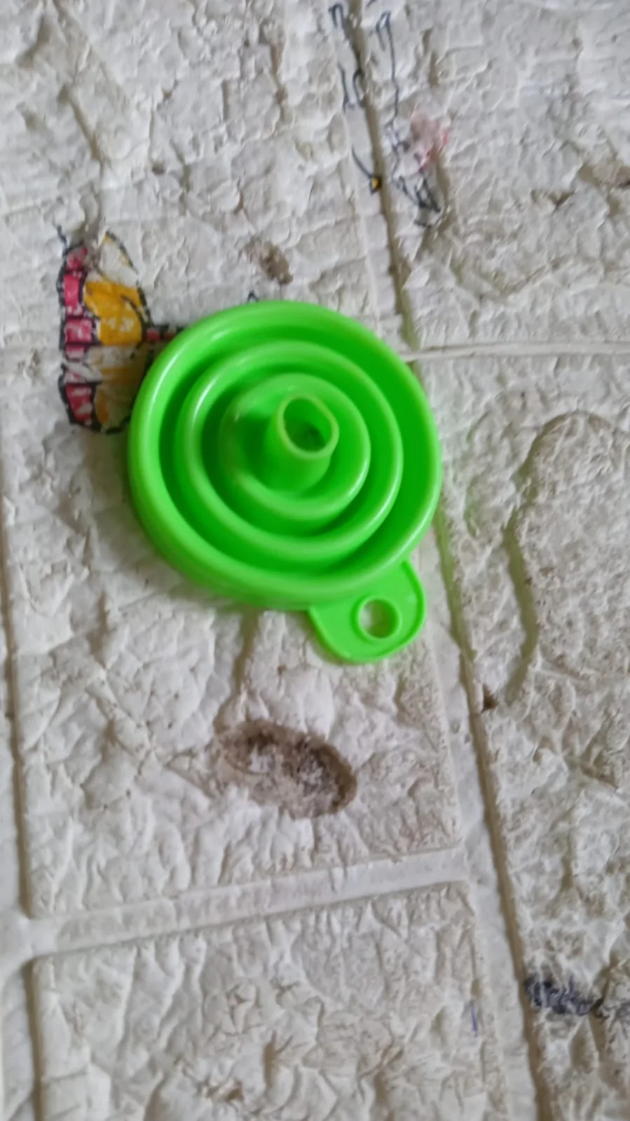 Silicone Funnel – Collapsible Kitchen Pouring Tool | Tidy Table - Image 10