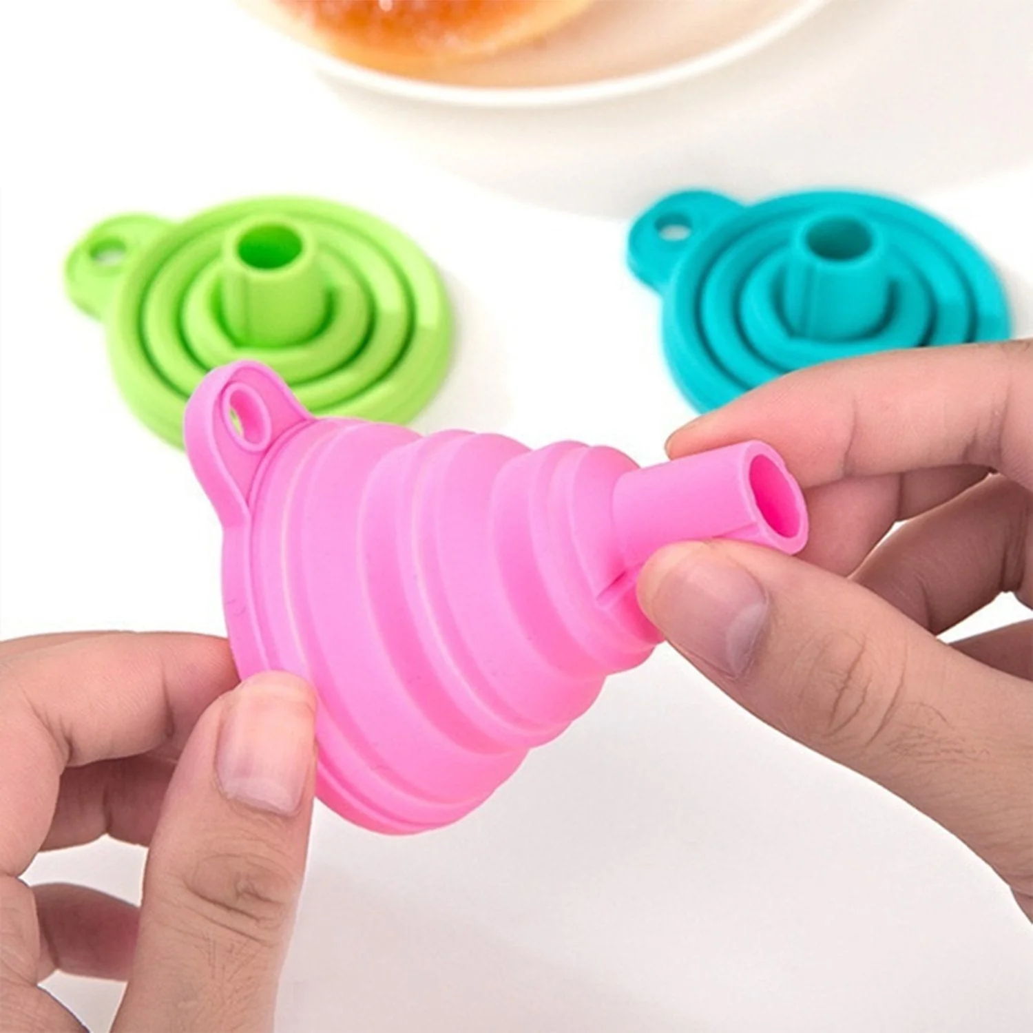 Silicone Funnel – Collapsible Kitchen Pouring Tool | Tidy Table - Image 7