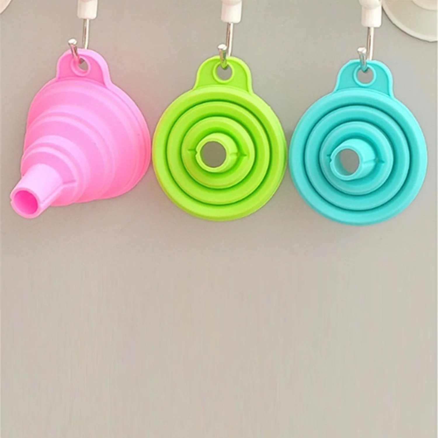 Silicone Funnel – Collapsible Kitchen Pouring Tool | Tidy Table - Image 8