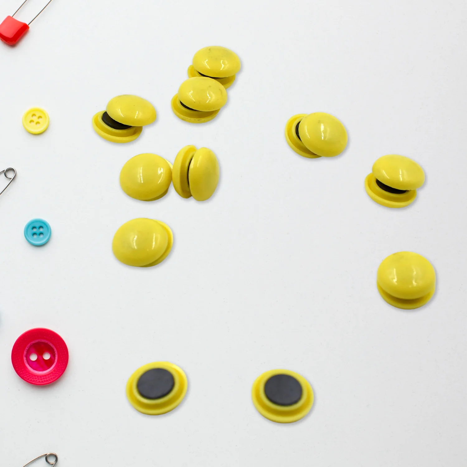 Whiteboard Magnetic Pins – 2cm Colourful Plastic | Deskura - Image 5