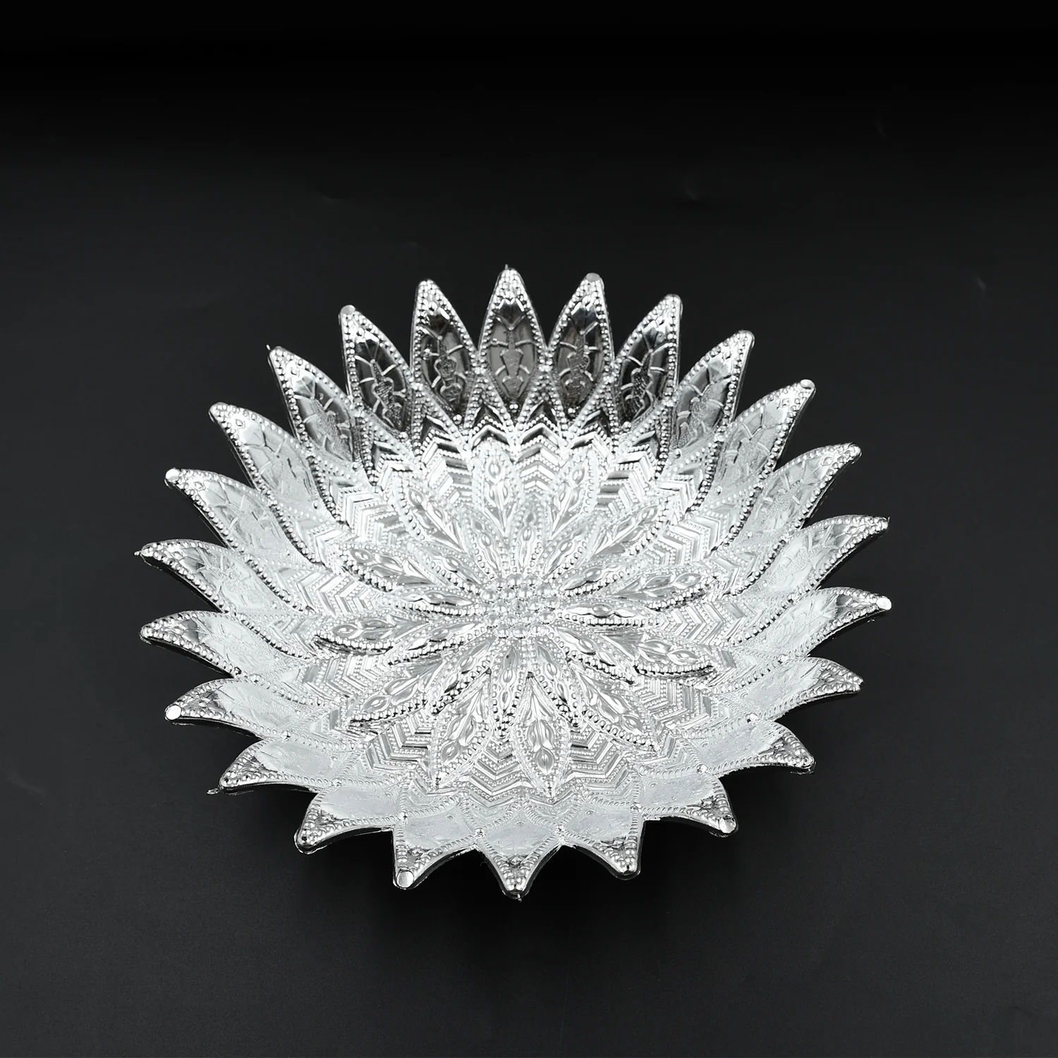 Silver Finish Serving Tray – Decorative Mukhwas & Dry Fruit Platter | Indo Glow - Image 3
