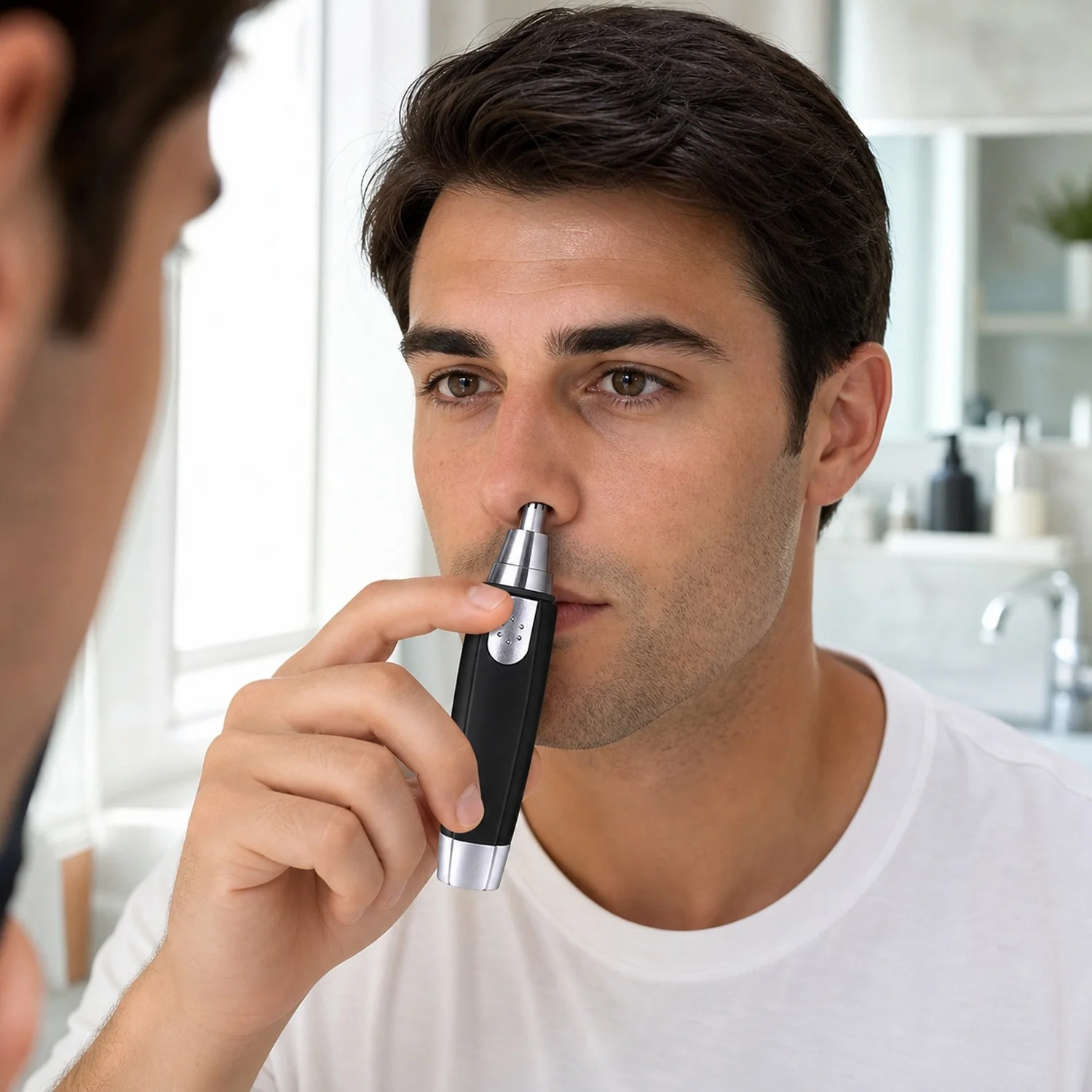 Ear & Nose Hair Trimmer – Painless, Battery-Operated | Calm & Curl - Image 5