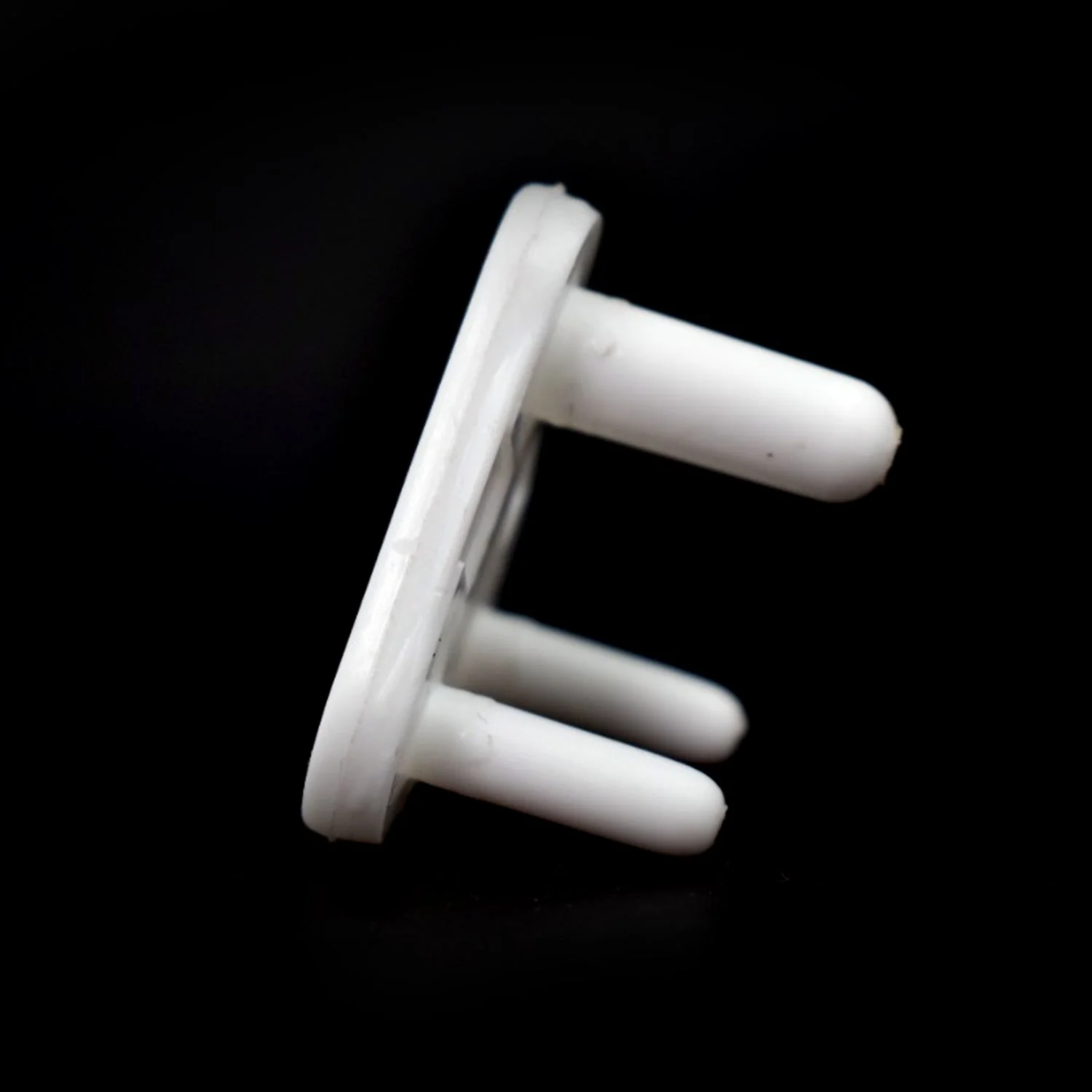 Baby Socket Covers – 100-Pc Child Safety Outlet Plugs | Velvet Wheels - Image 9