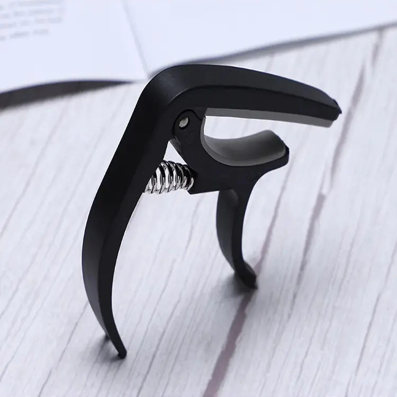 Guitar Capo with Pick Holder & Soft Pad – For All Guitars | Wagtail - Image 4