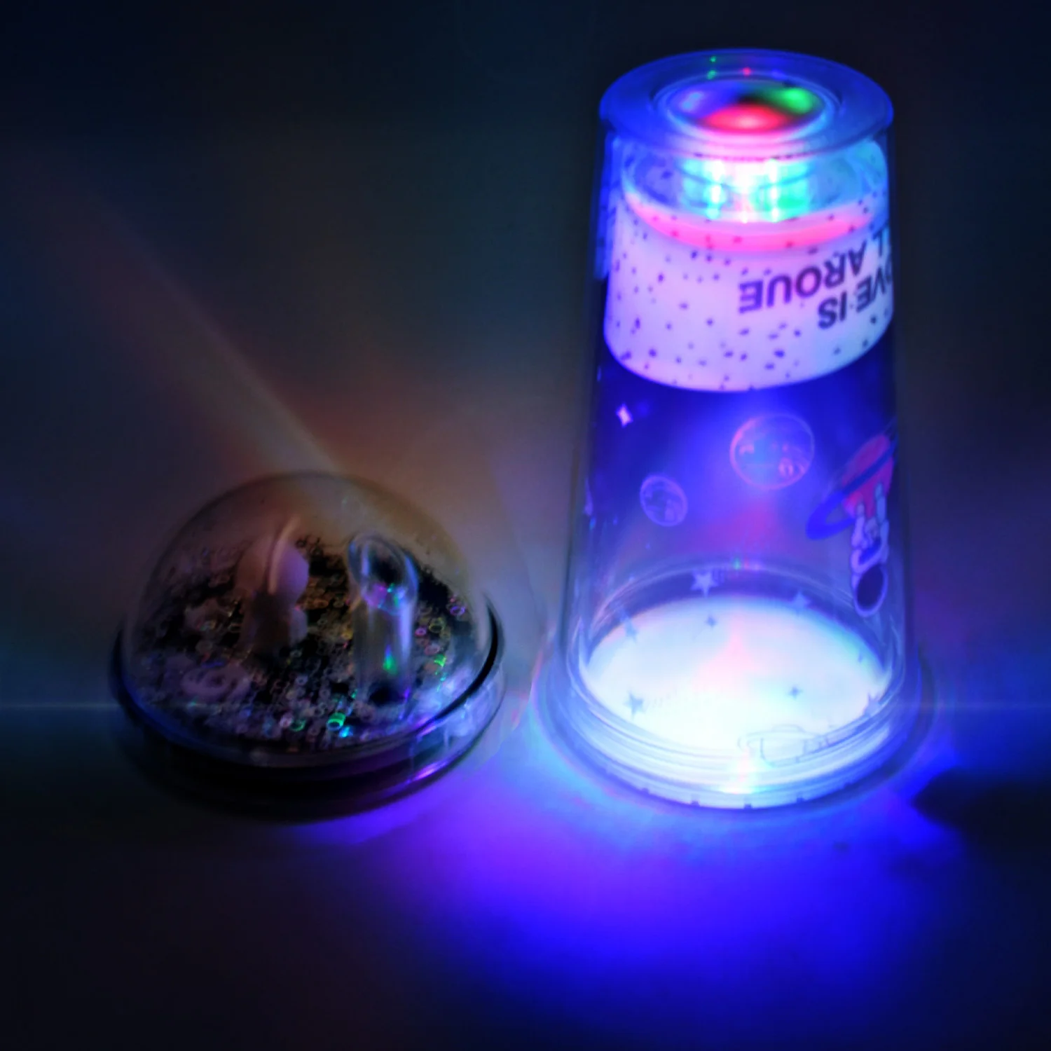 Astronaut Tumbler with LED Light – Insulated 13oz | FERVENT - Image 5