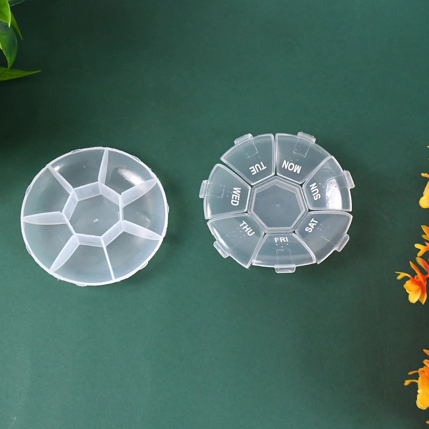 7-Sided Portable Pill Box – Compact Weekly Medicine Organizer - Image 4
