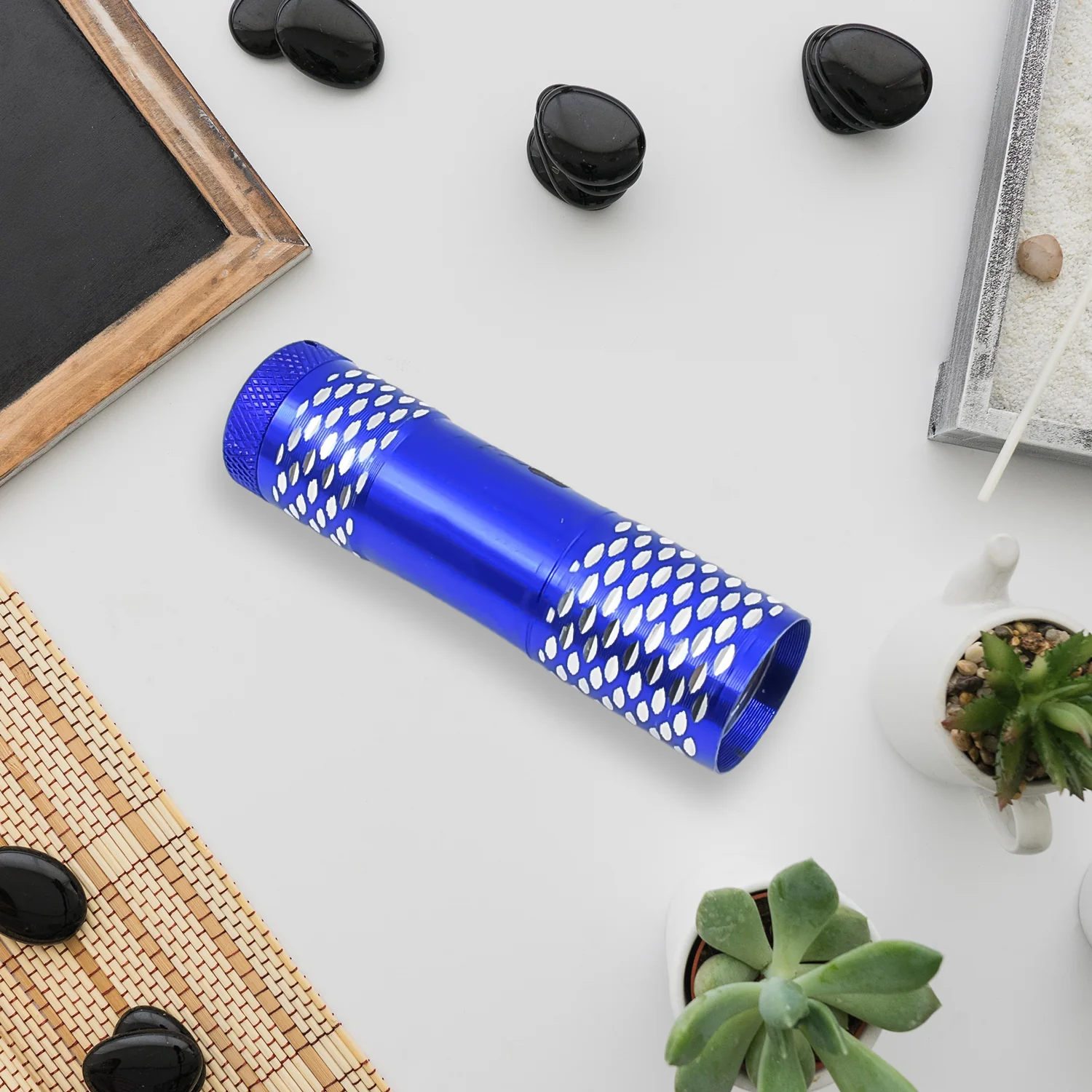 Pocket Torch – 9 LED Mini Flashlight for Emergency & Camping | Poravar - Image 5
