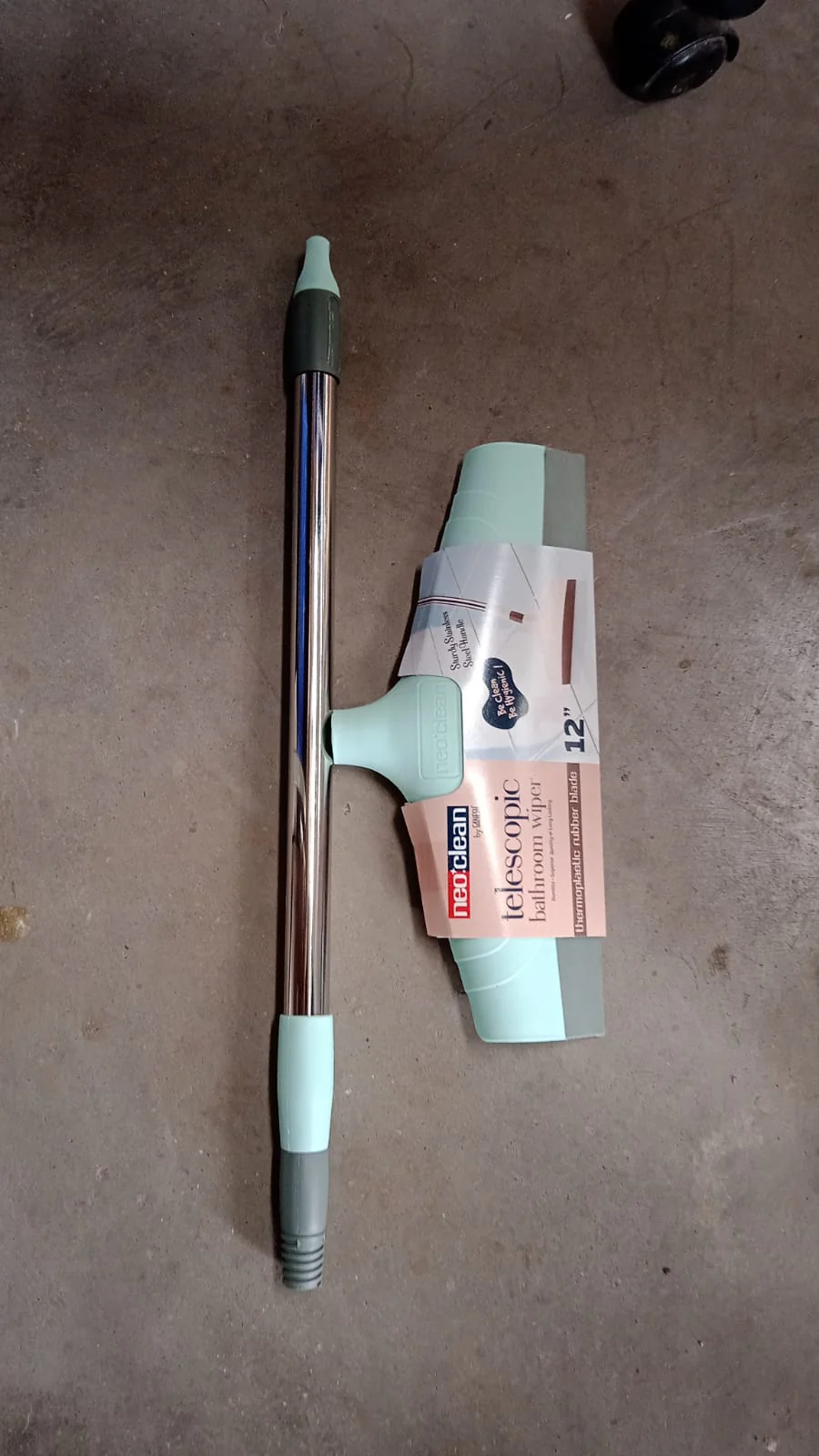 Telescopic Bathroom Wiper – Adjustable & Lightweight | Ganesh - Image 7