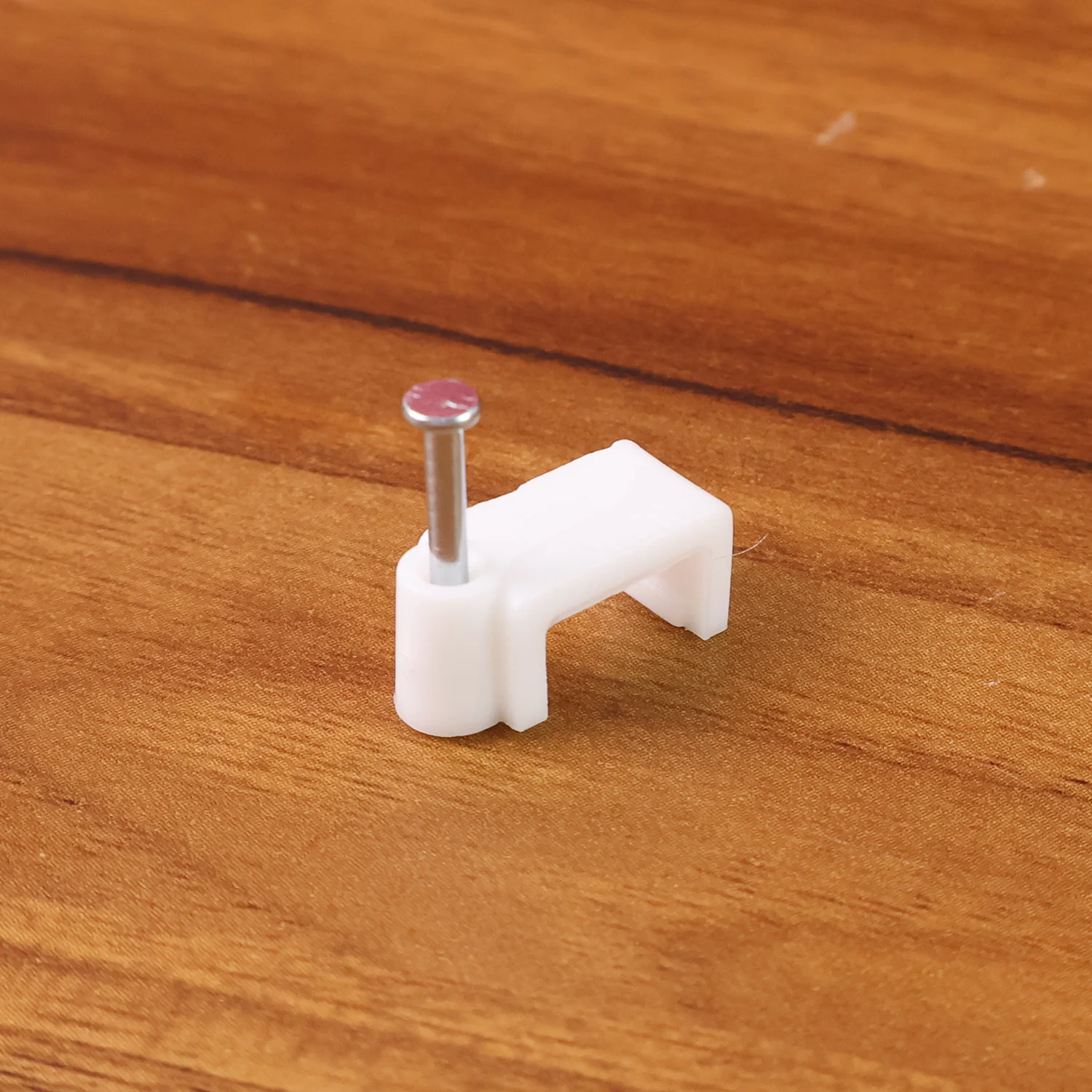 8mm Nail Cable Clips Set – Durable Plastic Wire Holders - Image 5
