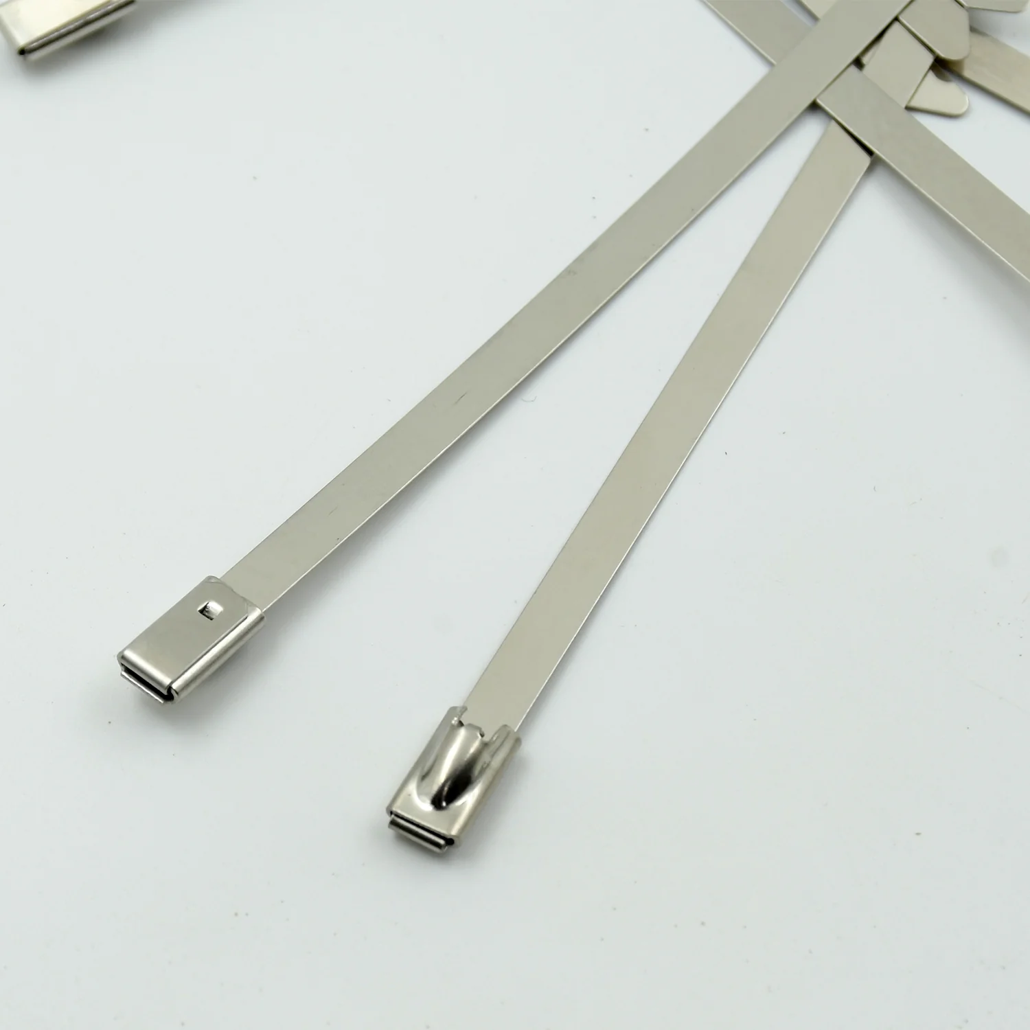 Stainless Steel Cable Ties – Heavy-Duty, 100 Pc | DeoDap - Image 7