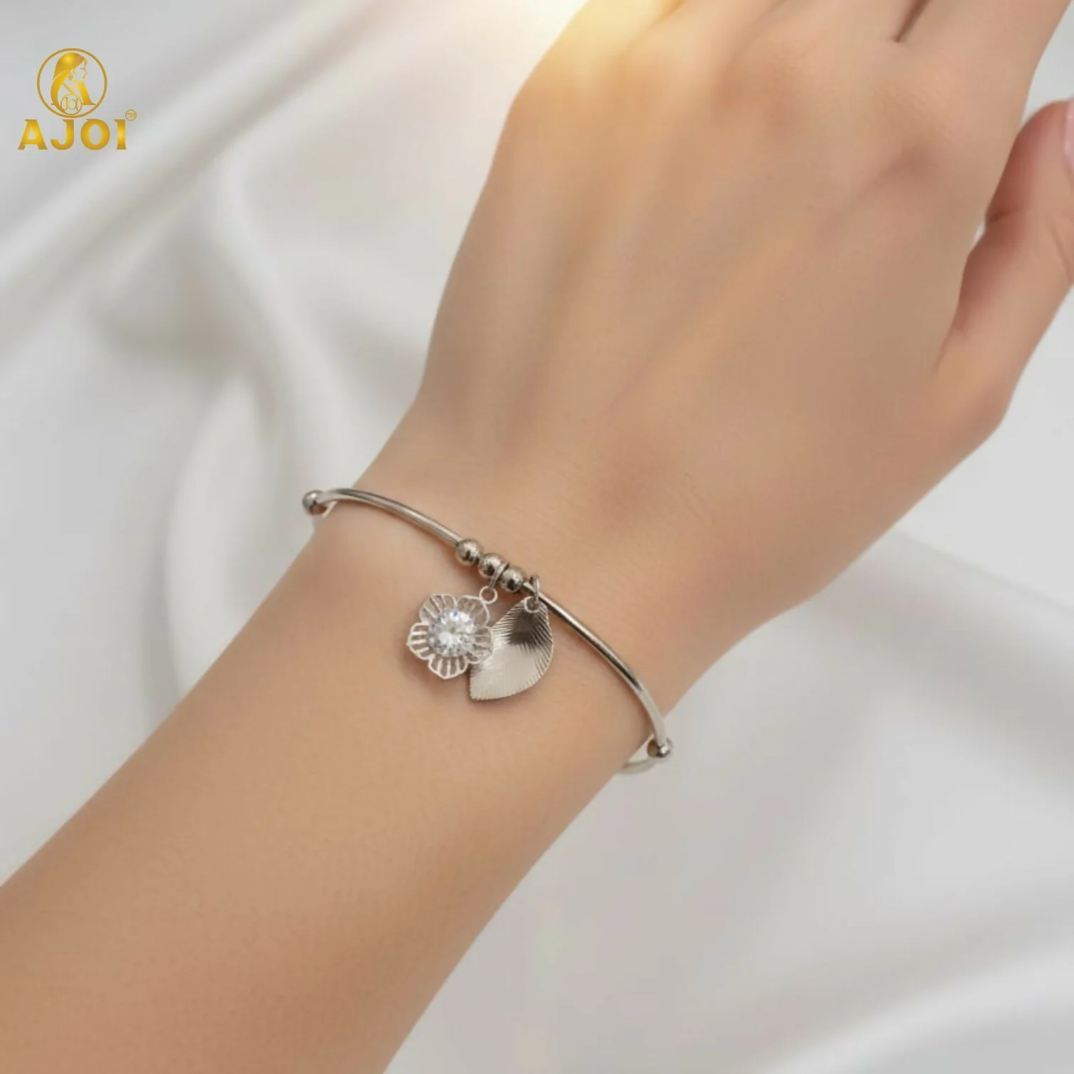 Silver Crystal Charm Bracelet – Adjustable Elegant Design - Image 2