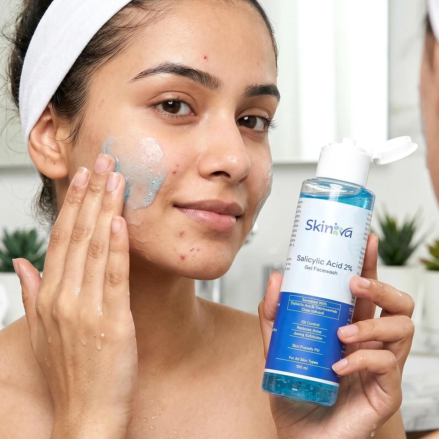 Salicylic Acid Face Wash – Deep Pore Cleansing for Acne & Oily Skin - Image 3