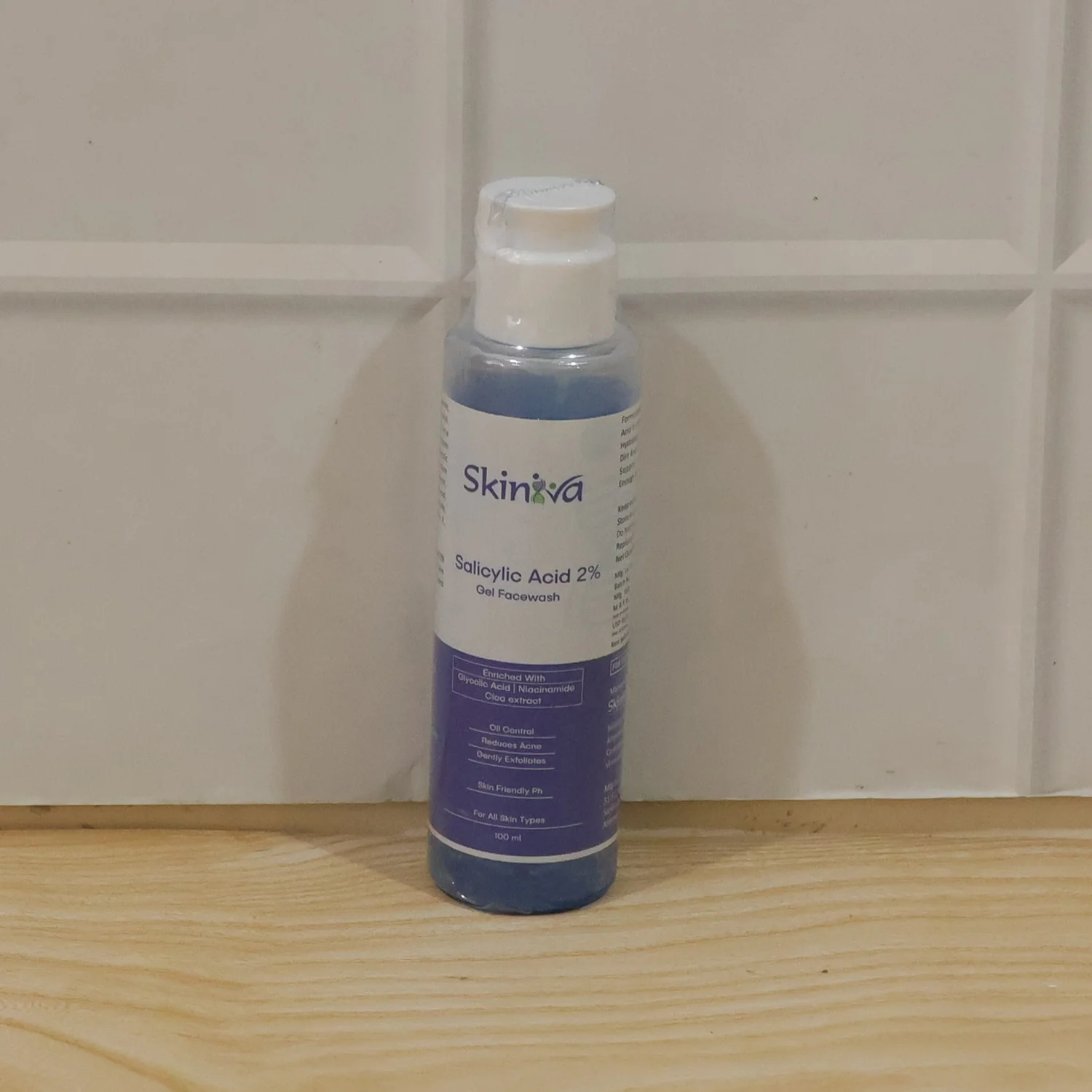Salicylic Acid Face Wash – Deep Pore Cleansing for Acne & Oily Skin - Image 9