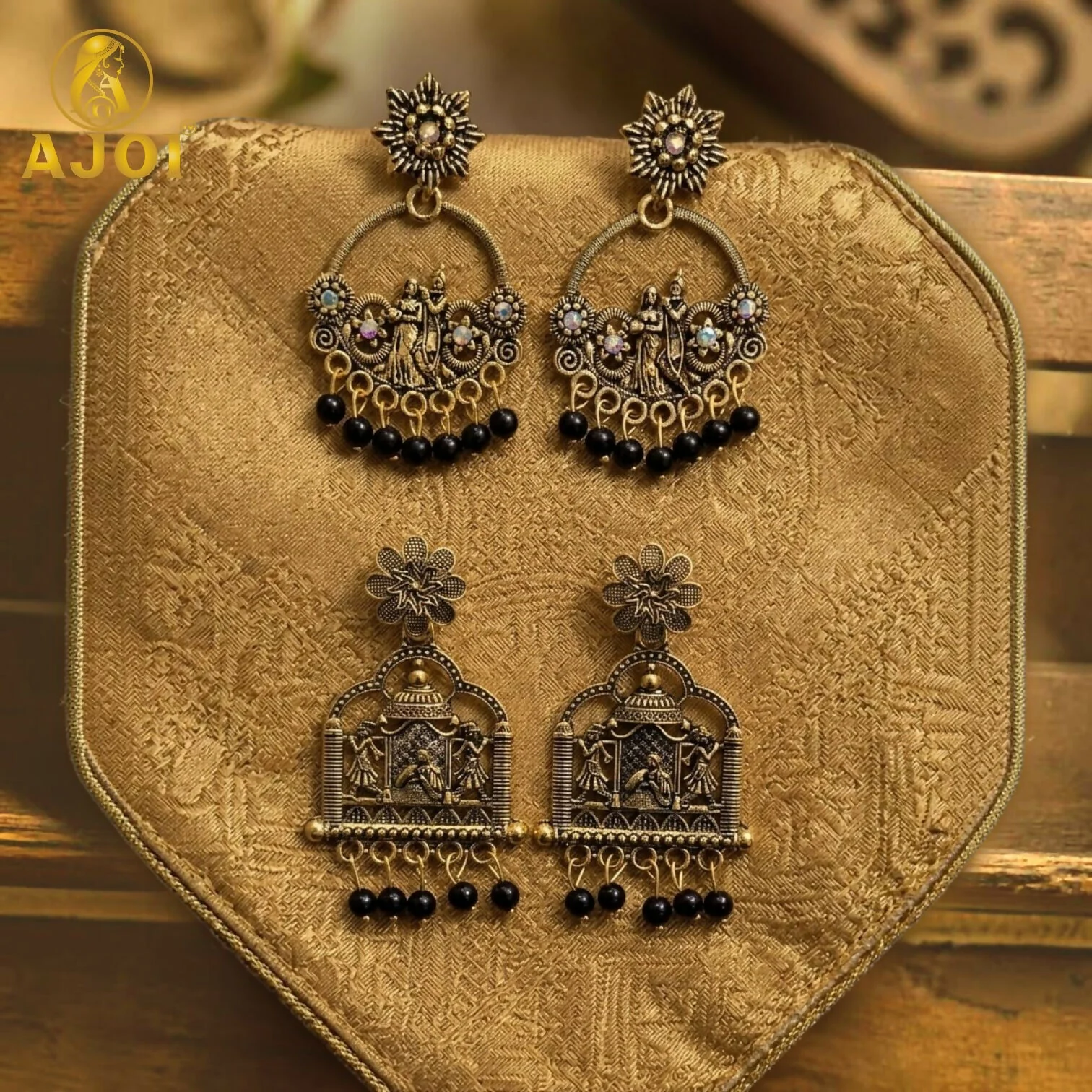 Antique Temple Radha Krishna Earrings – Elegant Black Beads for Festive Wear - Image 3