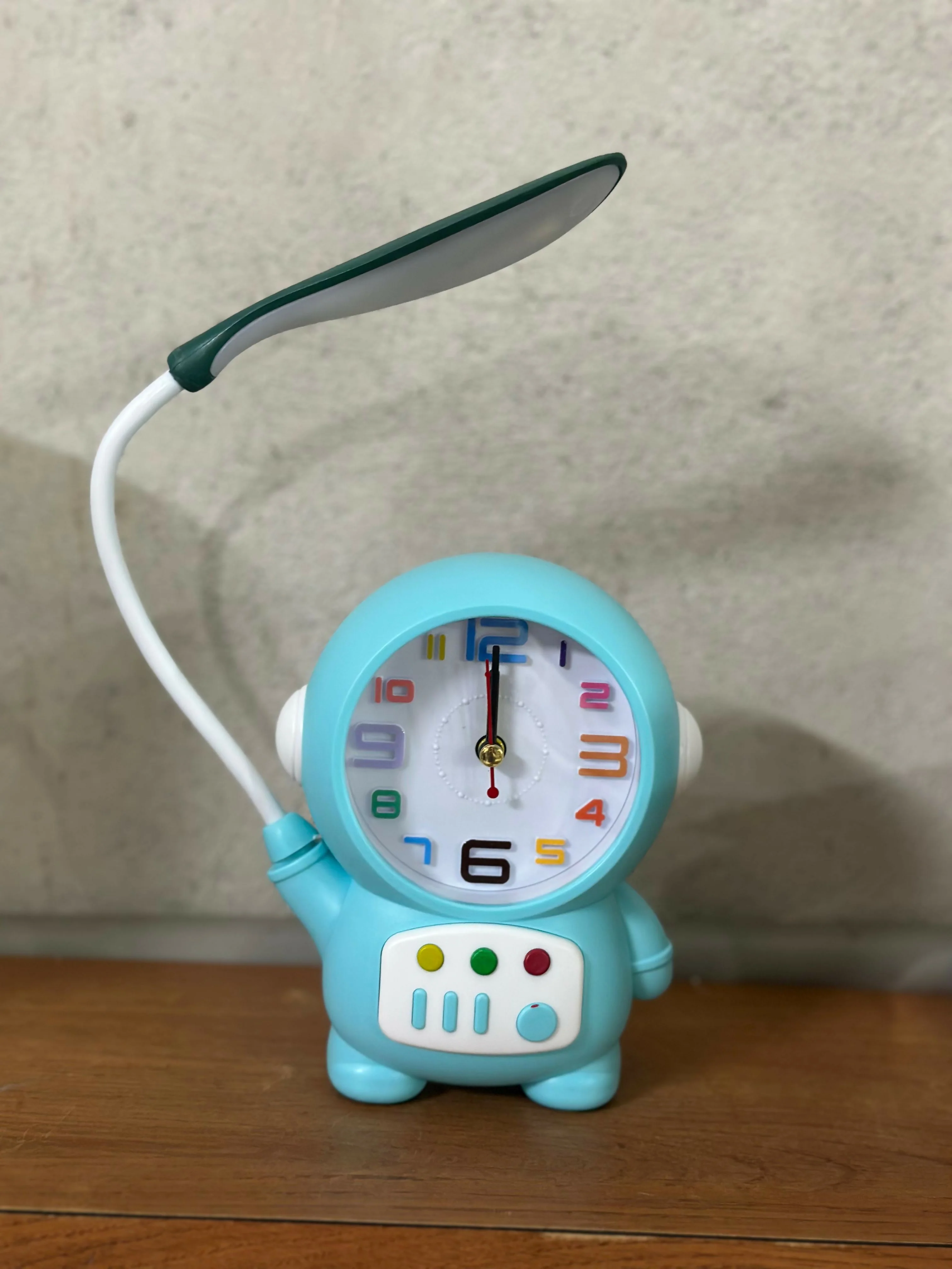 Astronaut Desk Lamp – USB Powered Kids Study Light & Alarm Clock - Image 5
