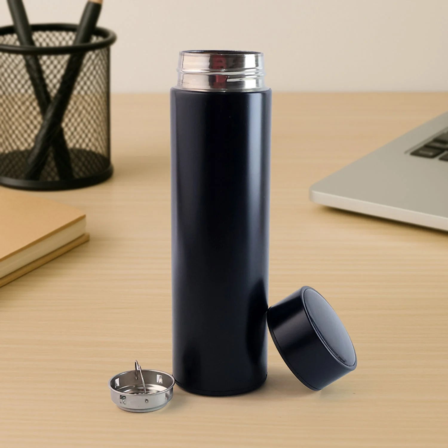 Vacuum Insulated Water Bottle – LED Temp Display 500ML - Image 8