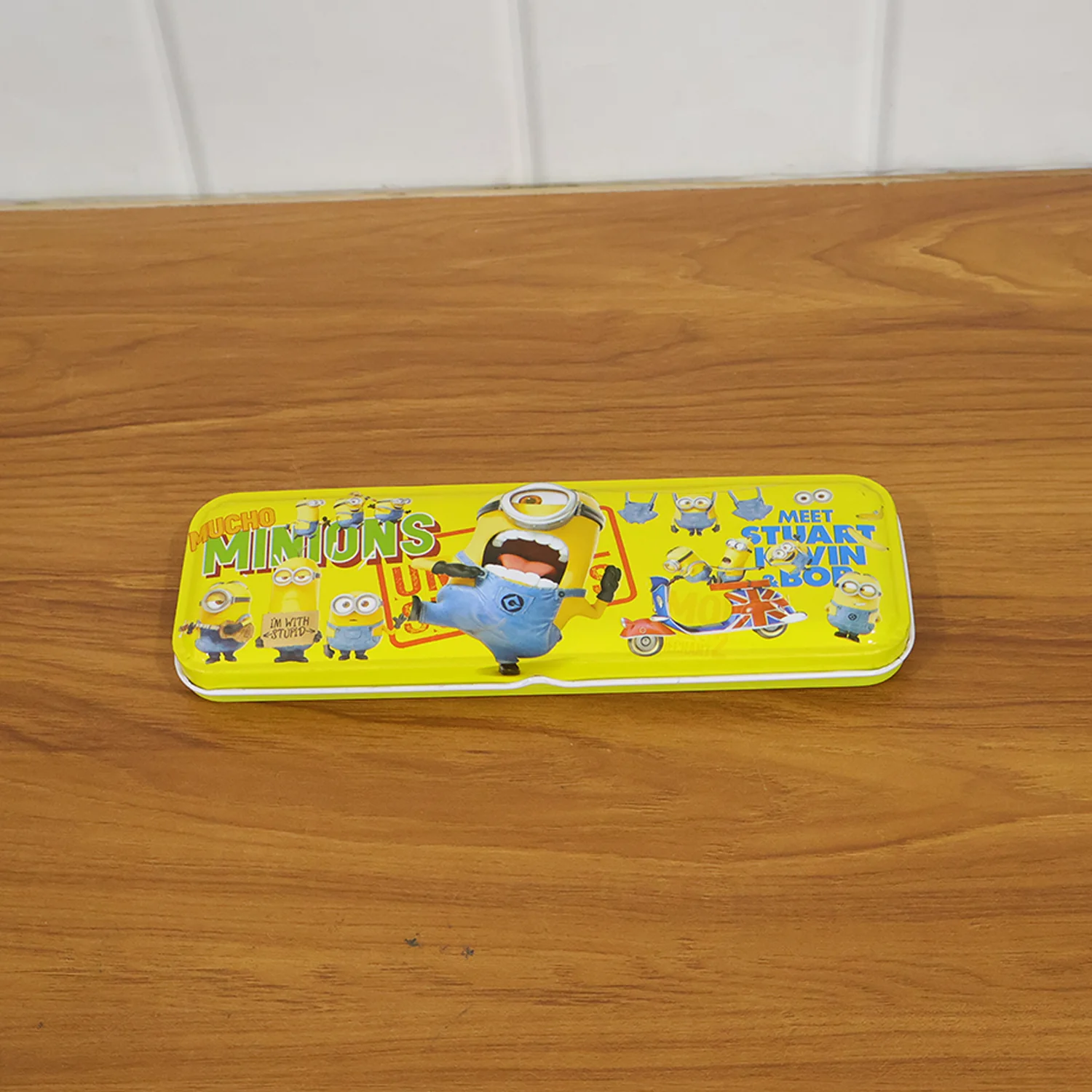 Cartoon-themed Metal Pencil Box – Cute & Durable School Storage - Image 9