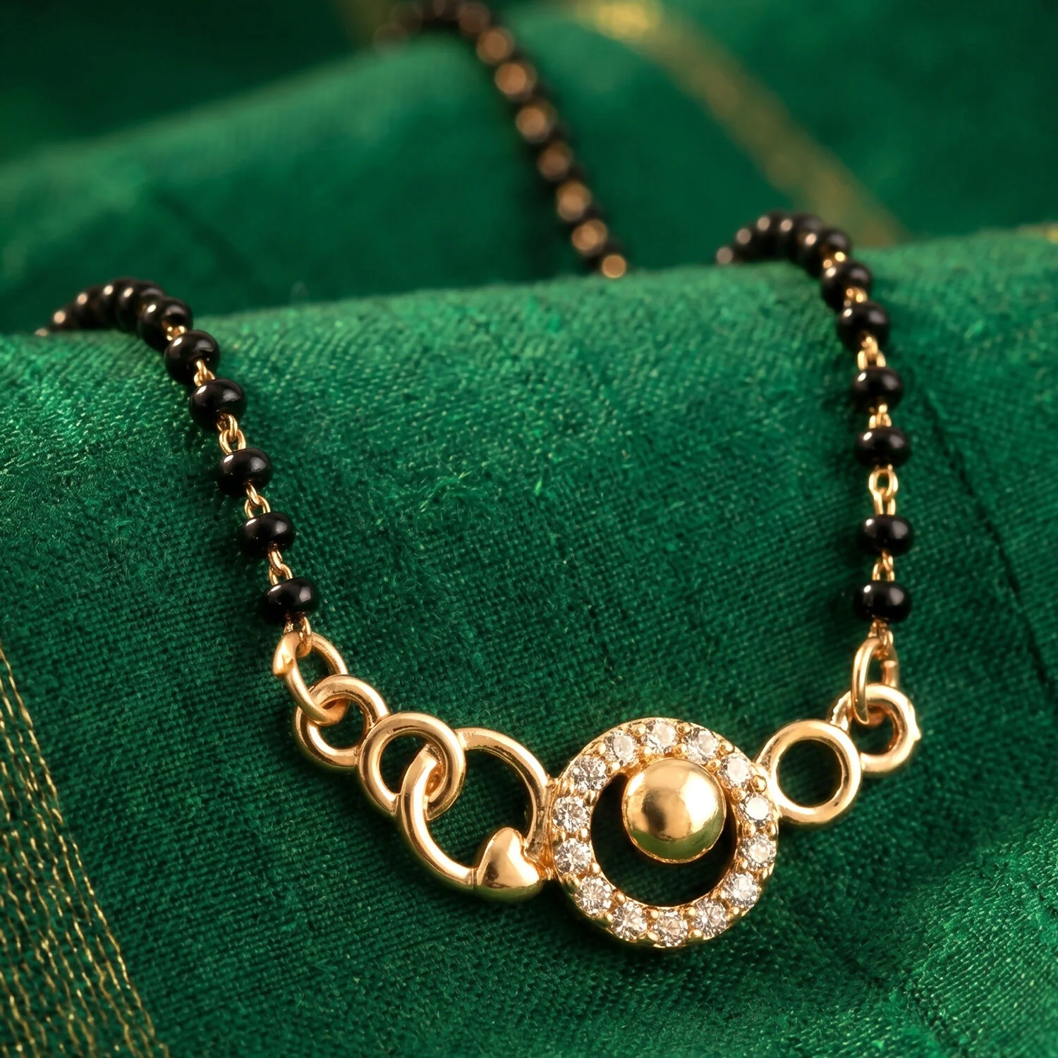 Mangalsutra Necklace – Elegant Modern Design for Daily Wear - Image 4