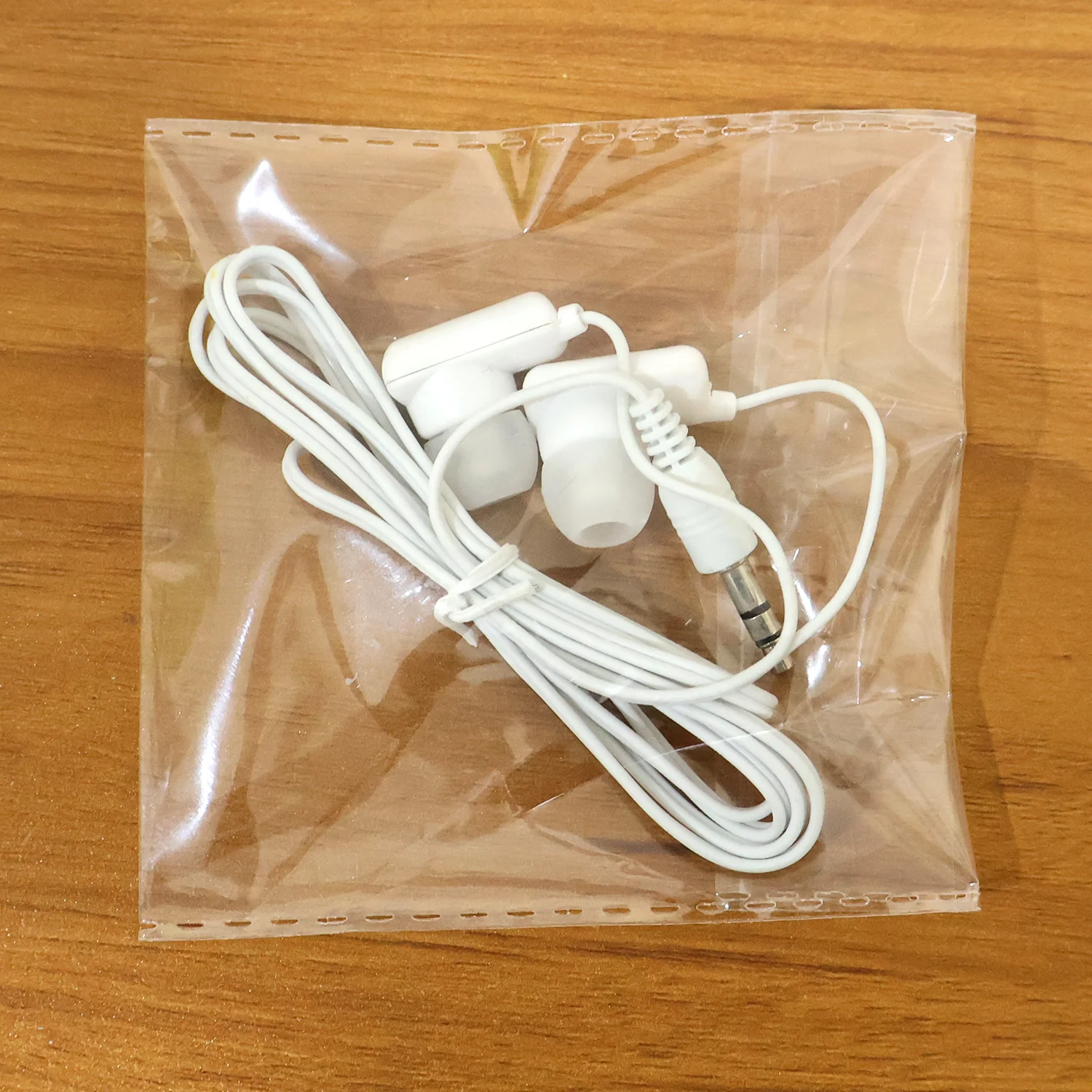 Wired In-Ear Earphones with 3.5mm Jack – Clear Sound & Comfortable Fit - Image 7