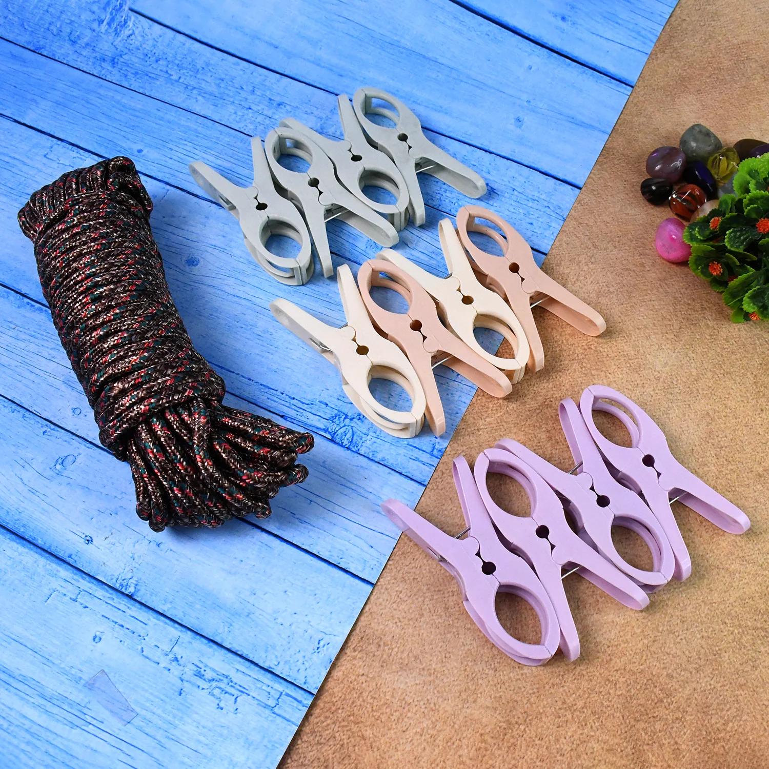 Cloth Drying Rope with Clips – Durable 12-Piece Hanging Set - Image 3
