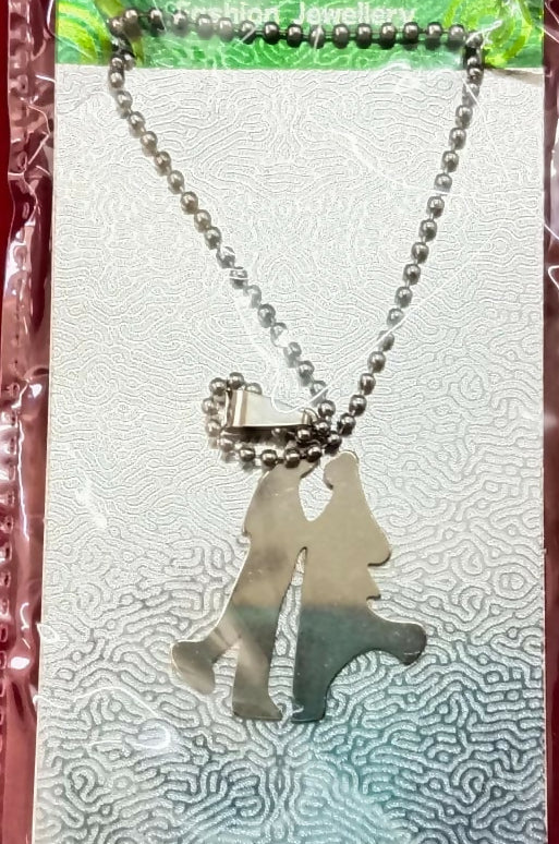 Couple Love Chain Pendant – Elegant Symbol of Partnership - Image 5