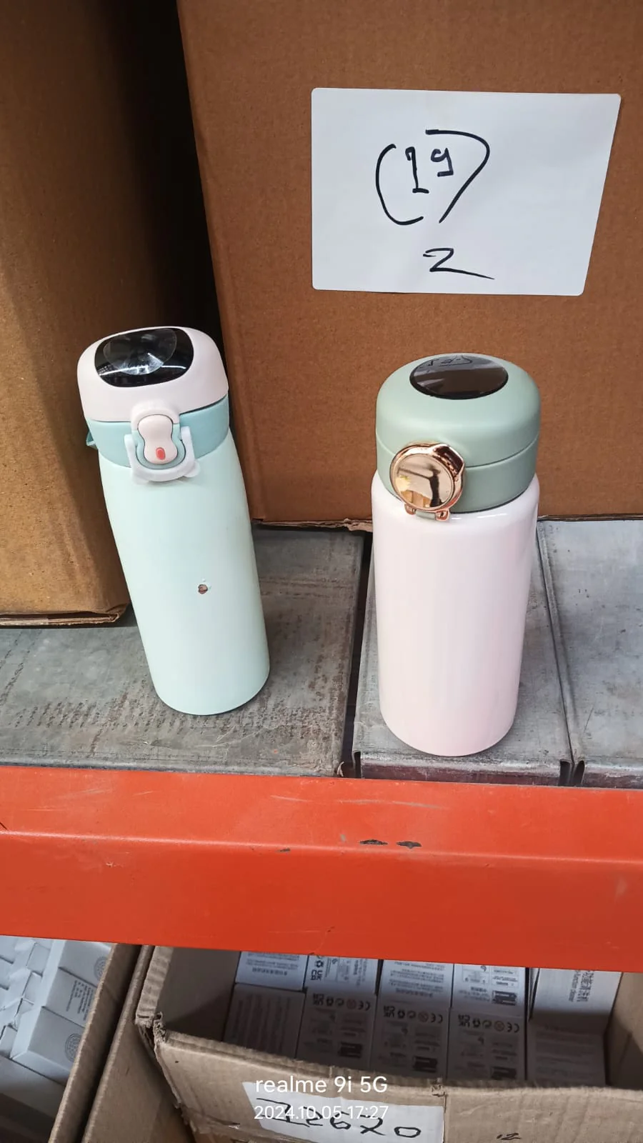 Smart Water Bottle – LED Temperature Display, Insulated | CustomSpot - Image 7