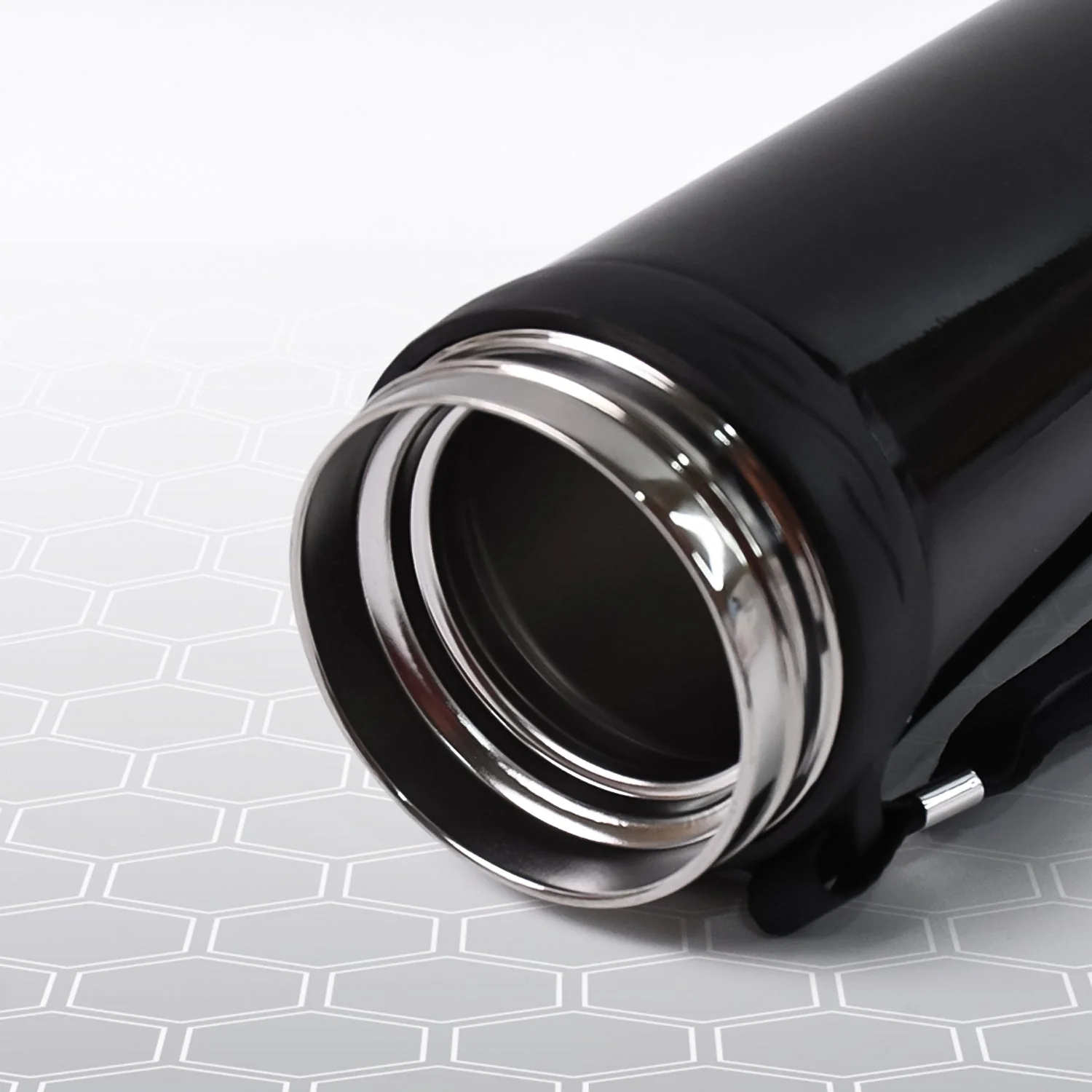 Stainless Steel Vacuum Thermos Flask Bottle – Leak-Proof Insulated 700ml - Image 6