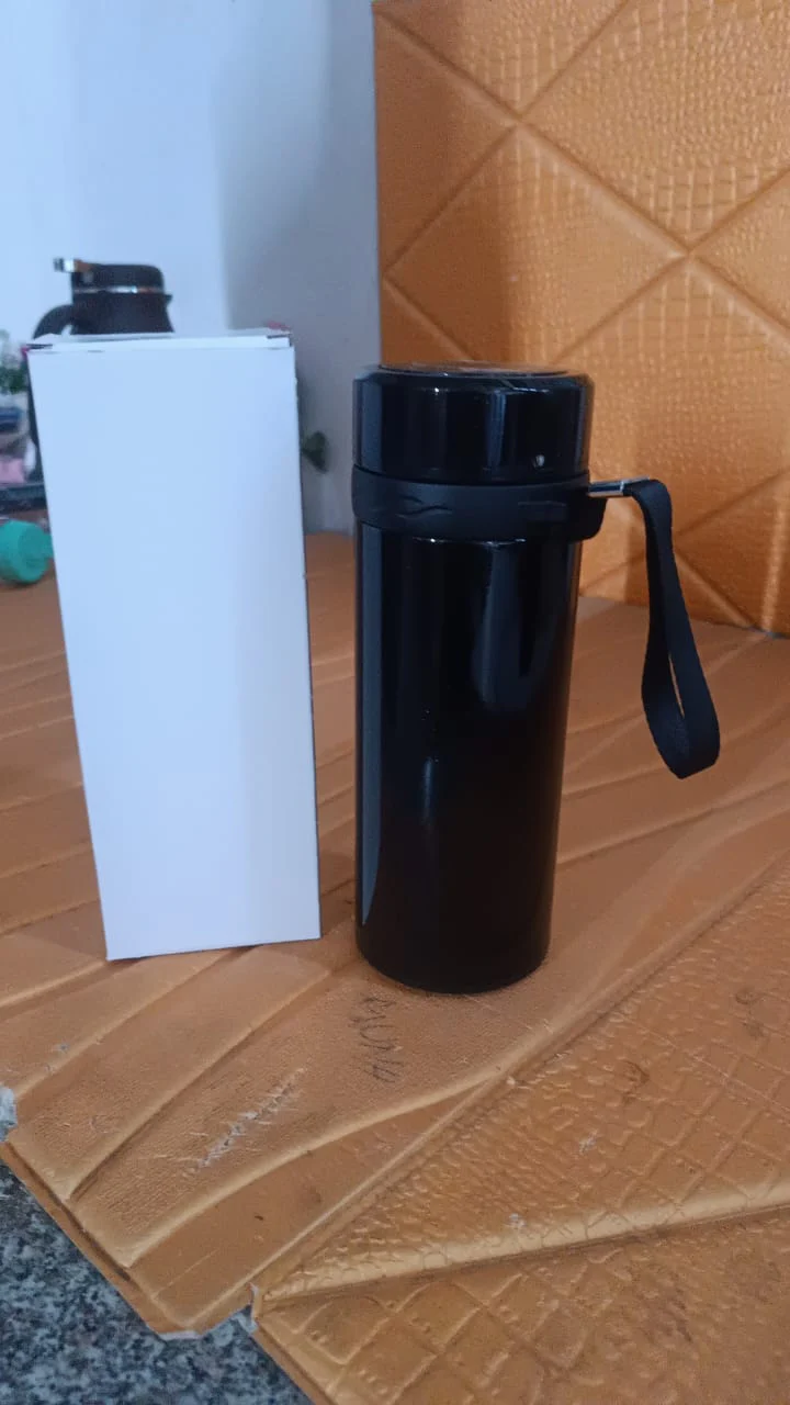 Stainless Steel Vacuum Thermos Flask Bottle – Leak-Proof Insulated 700ml - Image 7