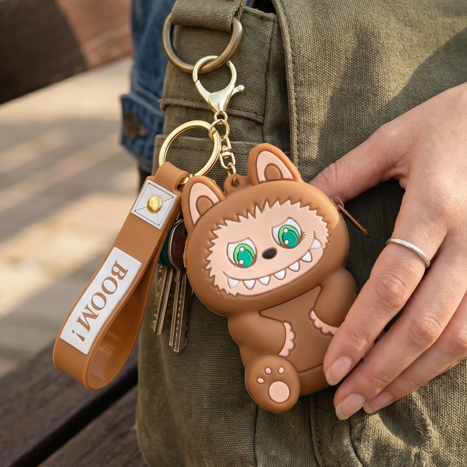 Mini Silicone Pouch Keychain – Cute Cartoon Style for Daily Use - Image 5