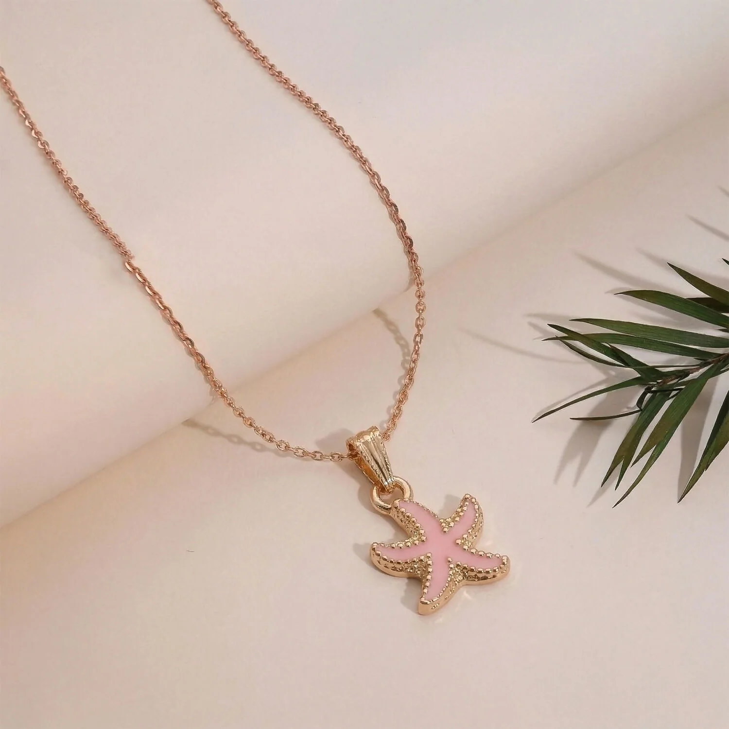 Cute Starfish Pendant Necklace – Vibrant Enamel & Gold Tone Chain - Image 4